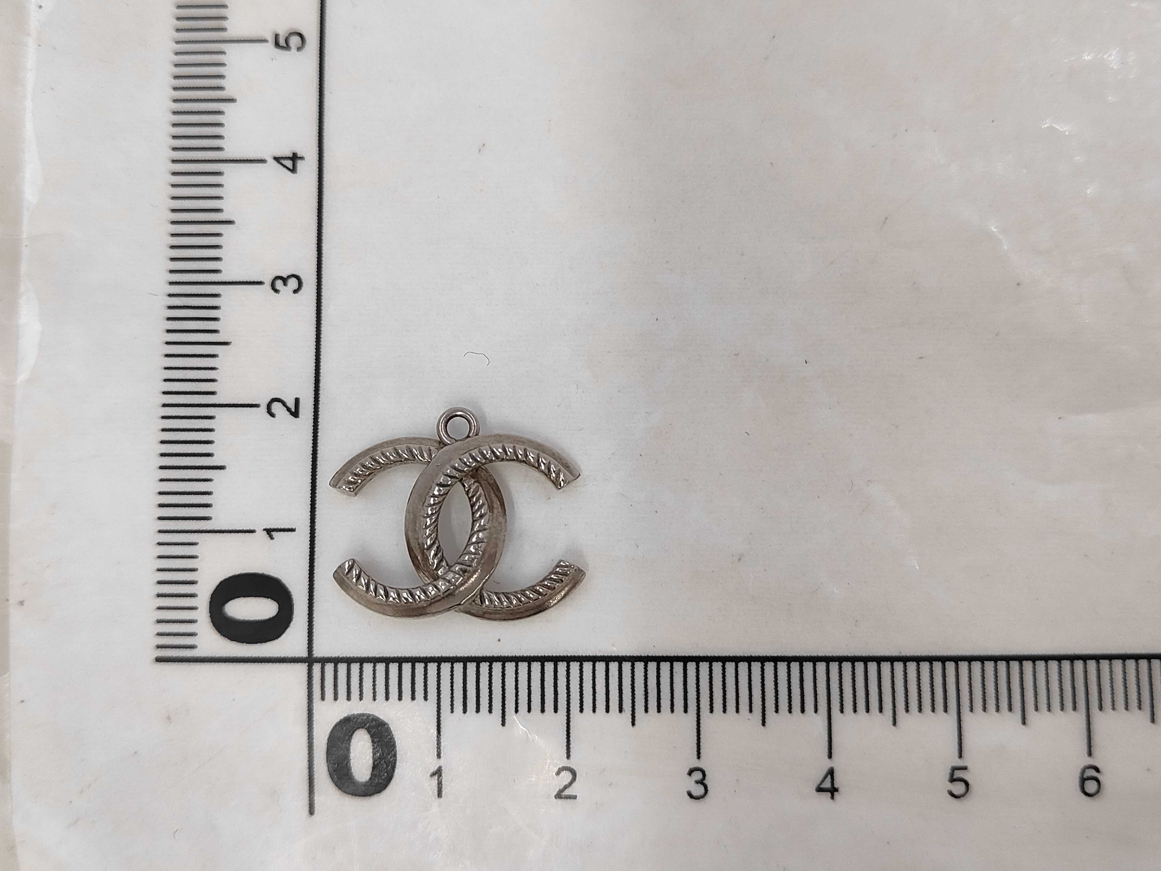Pendant Top (2g) — view 4