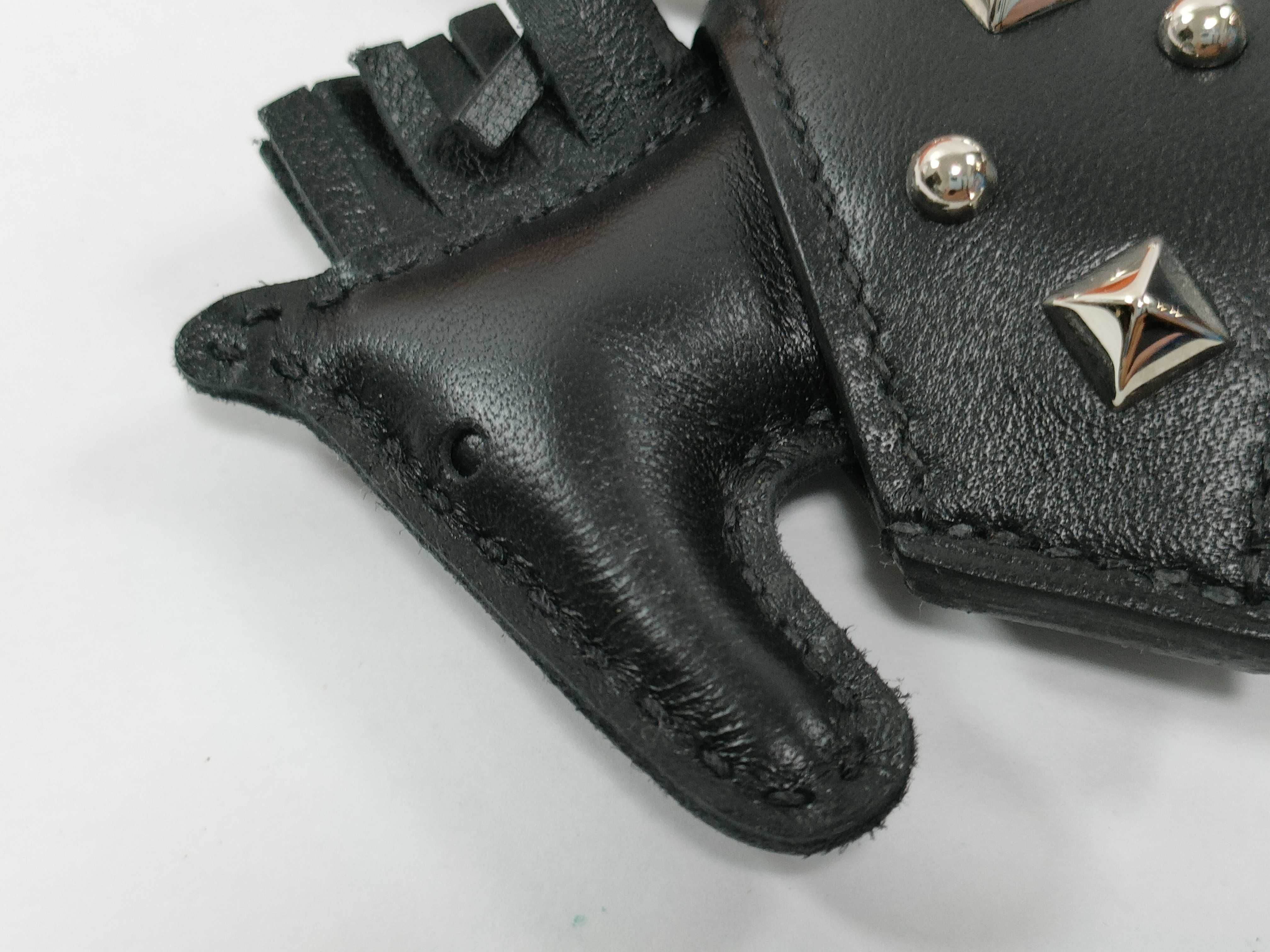 Rodeo Charm Robeo Lock PM Studs K Stamp Agneau Milo Black Silver Box Charm — view 4