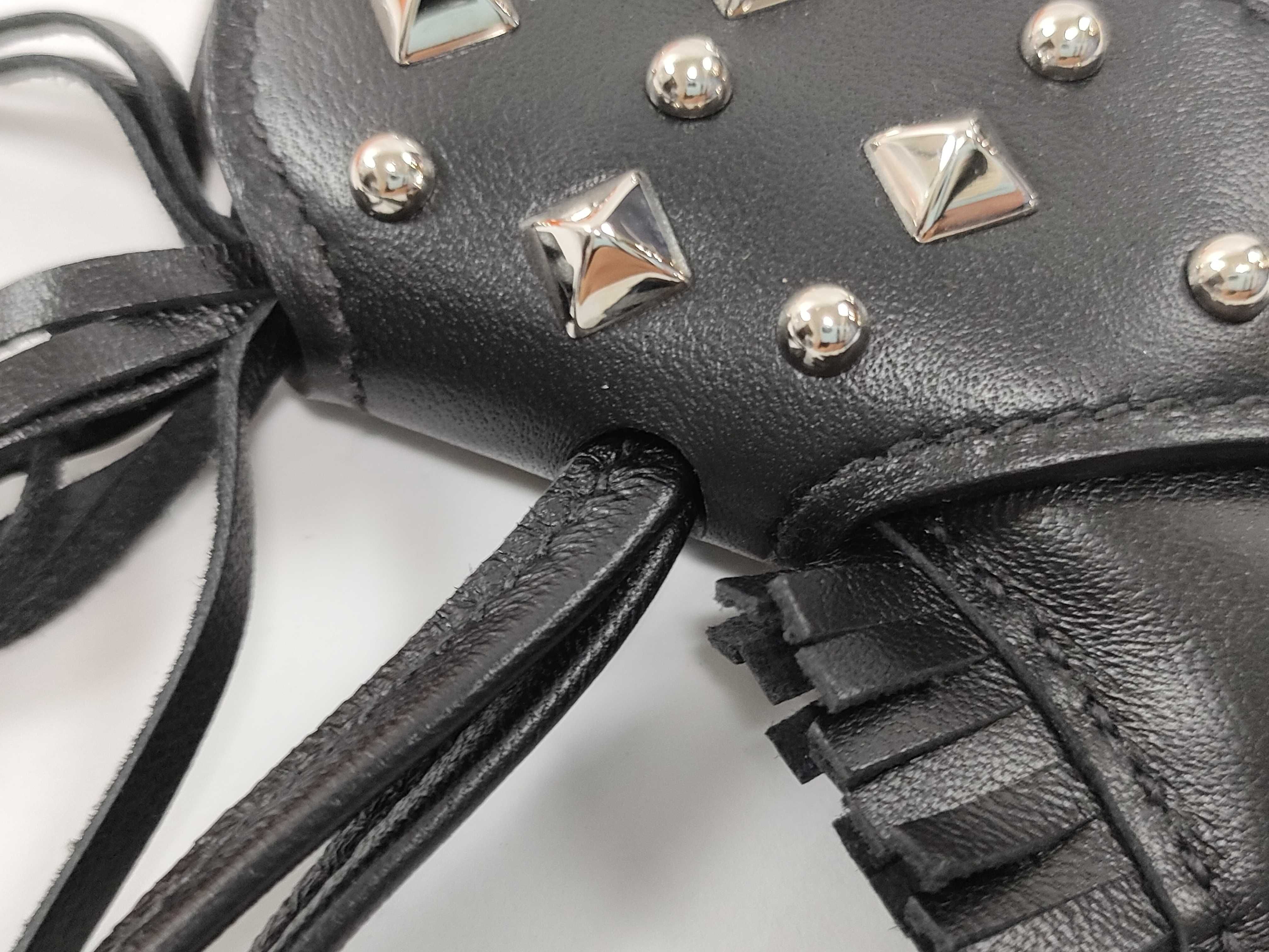 Rodeo Charm Robeo Lock PM Studs K Stamp Agneau Milo Black Silver Box Charm — view 8