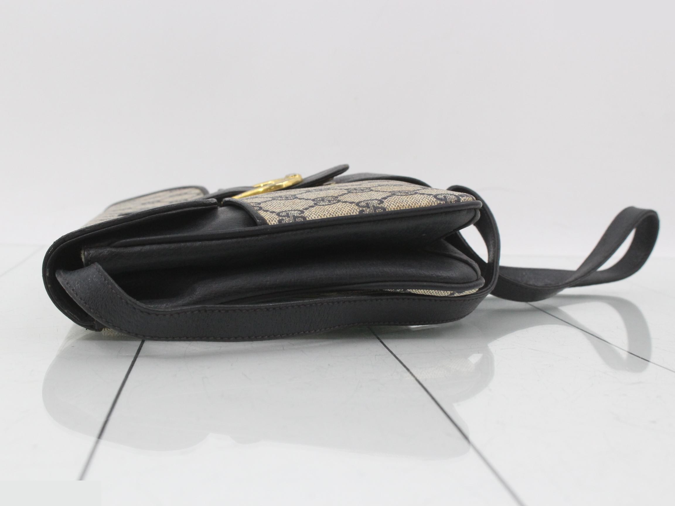 GG Supreme shoulder bag, mold present. — view 4