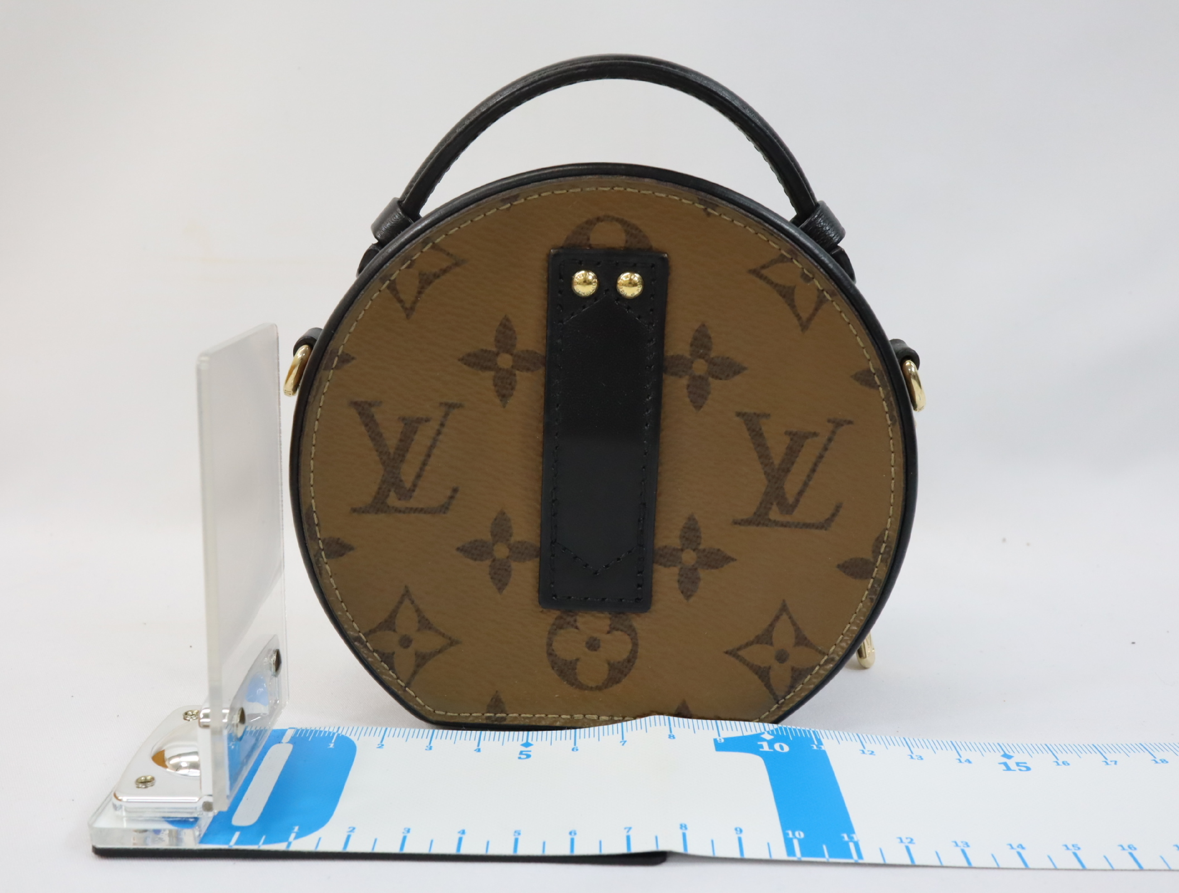 Monogram Reverse Mini Boite Chapeau M68276 Shoulder Bag (RFID detected) — view 2