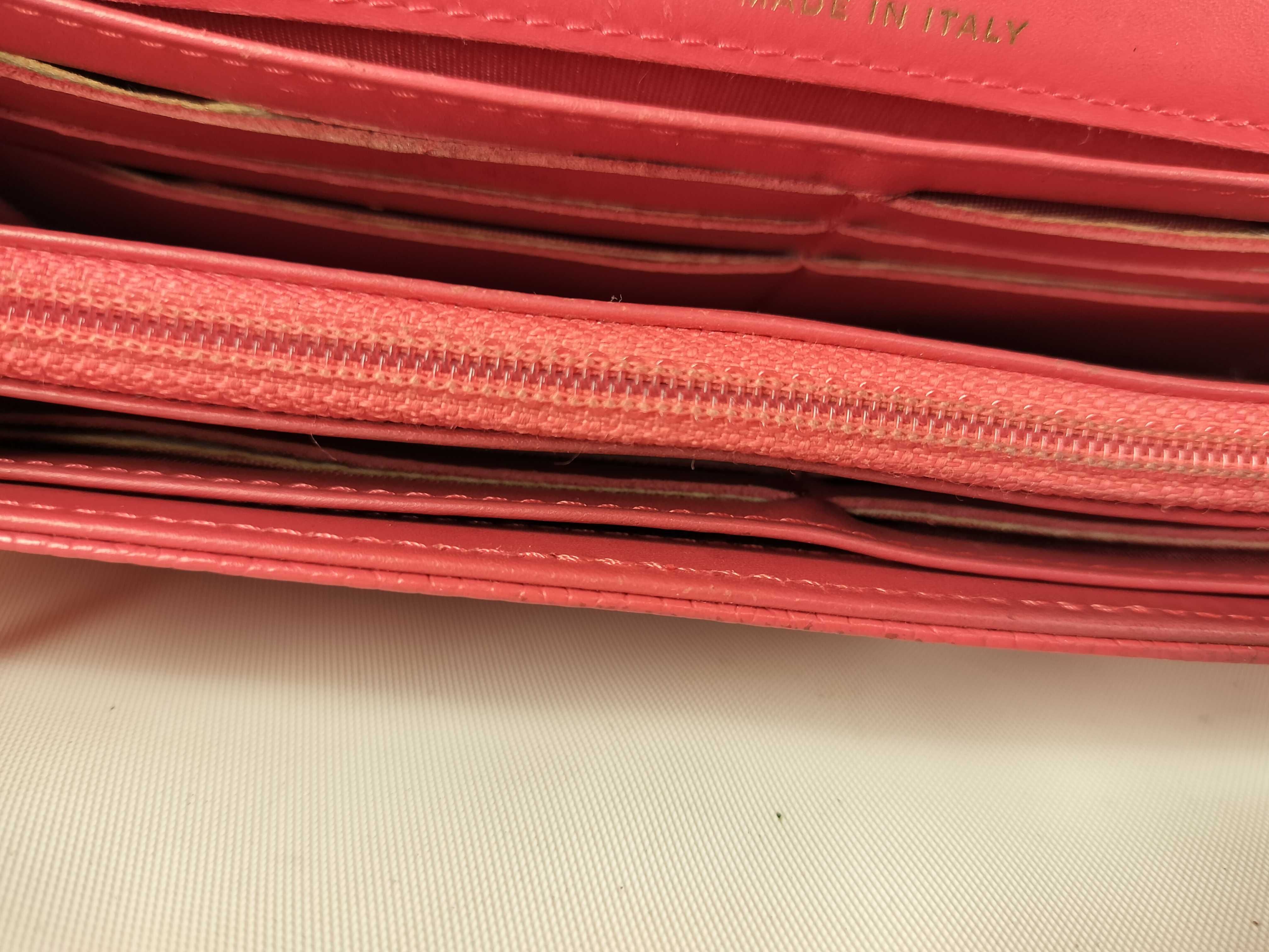 Caviar Skin Coco Mark Long Wallet, Bi-fold, Pink, Series 20s — view 9
