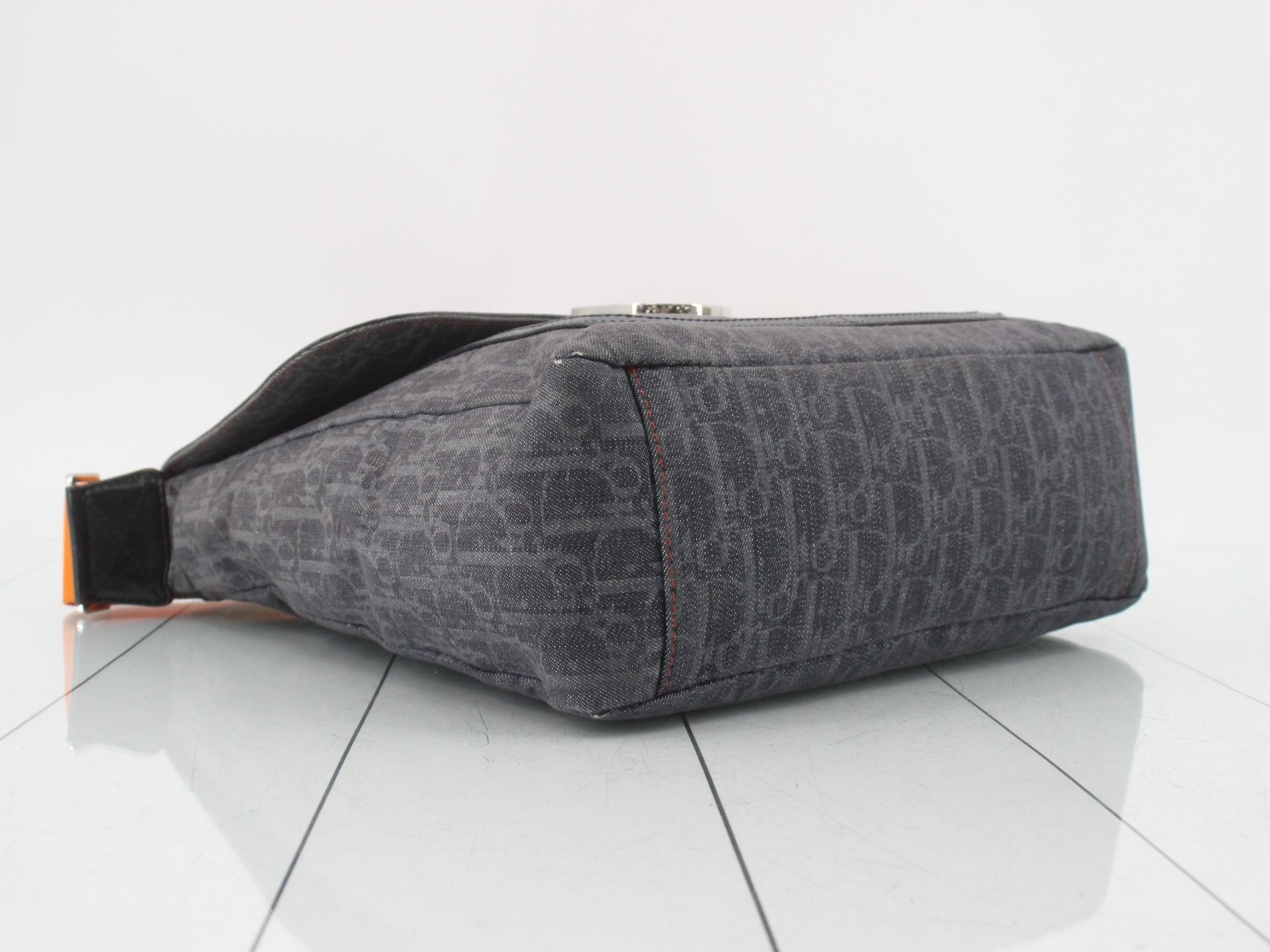 Trotter (bag) - Shoulder bag - Flight - Denim — view 5