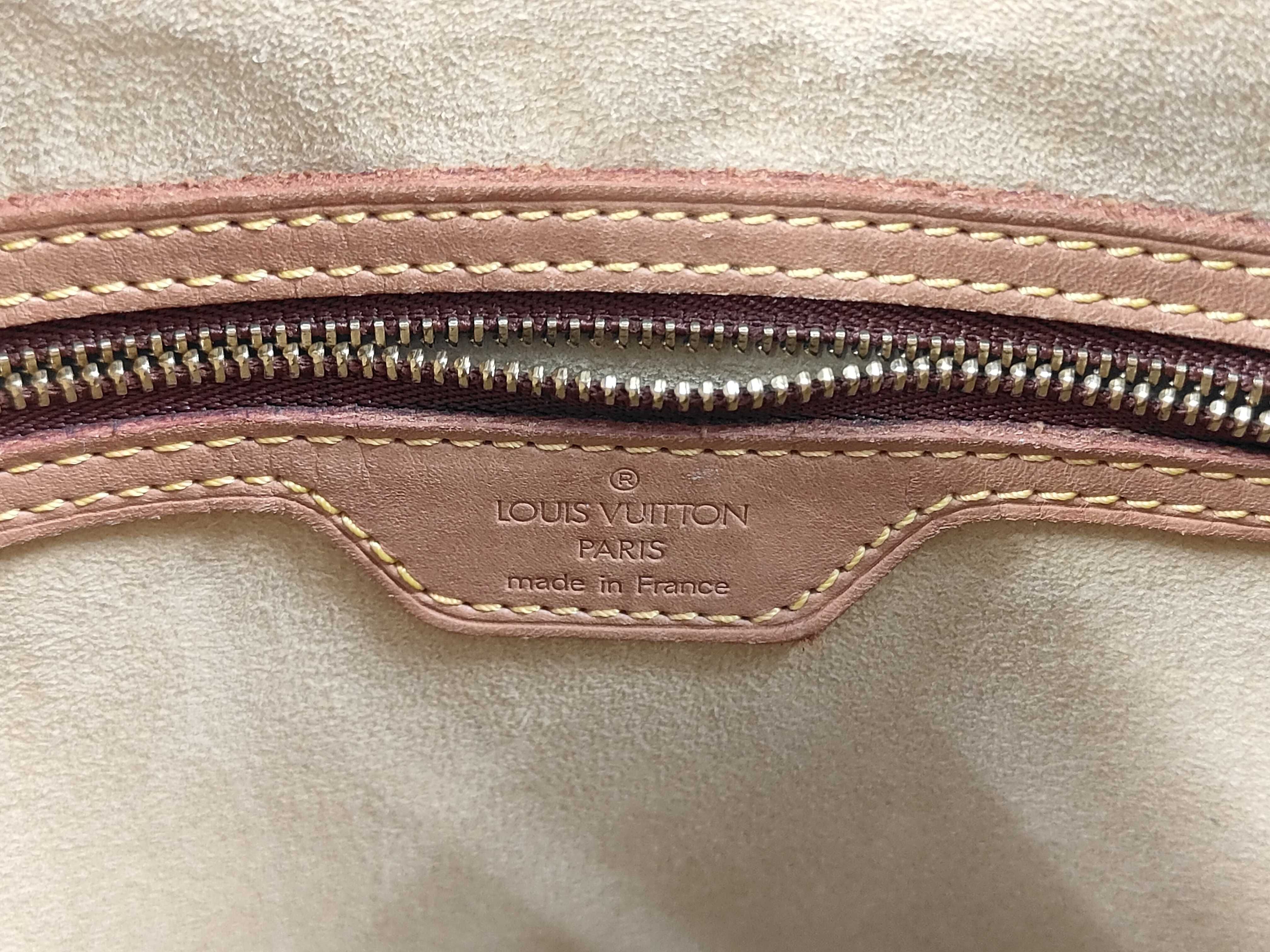 Monogram M51146 MI1010 Looping MM Shoulder Bag — view 9