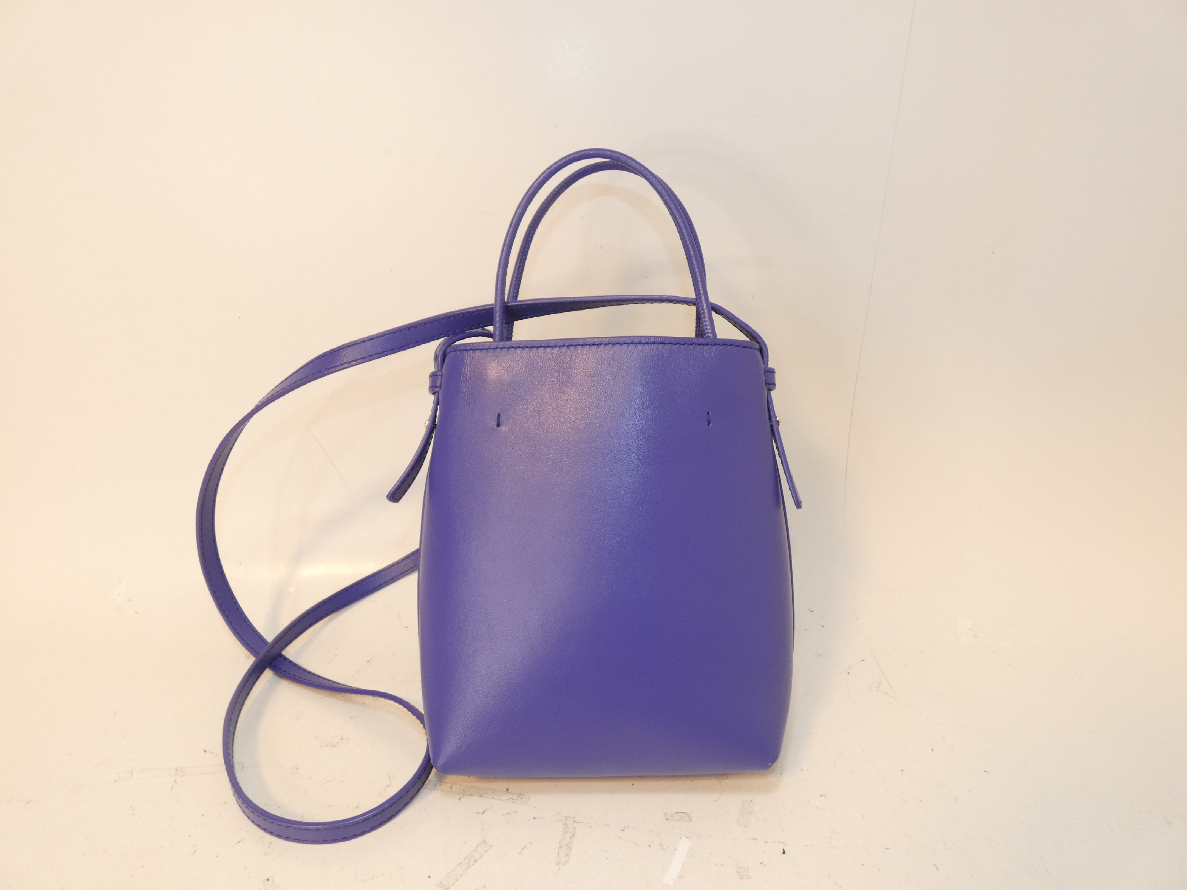 Sense Leather Pochette Shoulder Bag — view 2