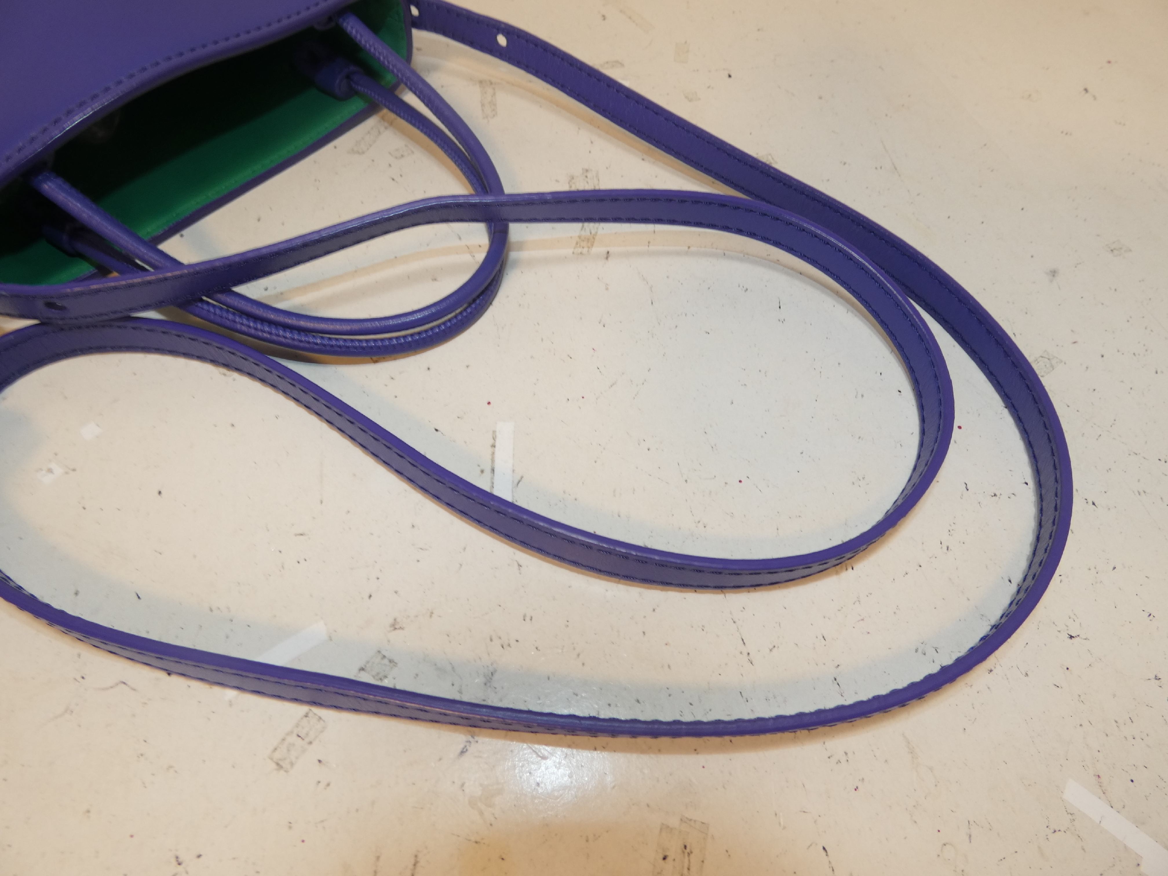 Sense Leather Pochette Shoulder Bag — view 4