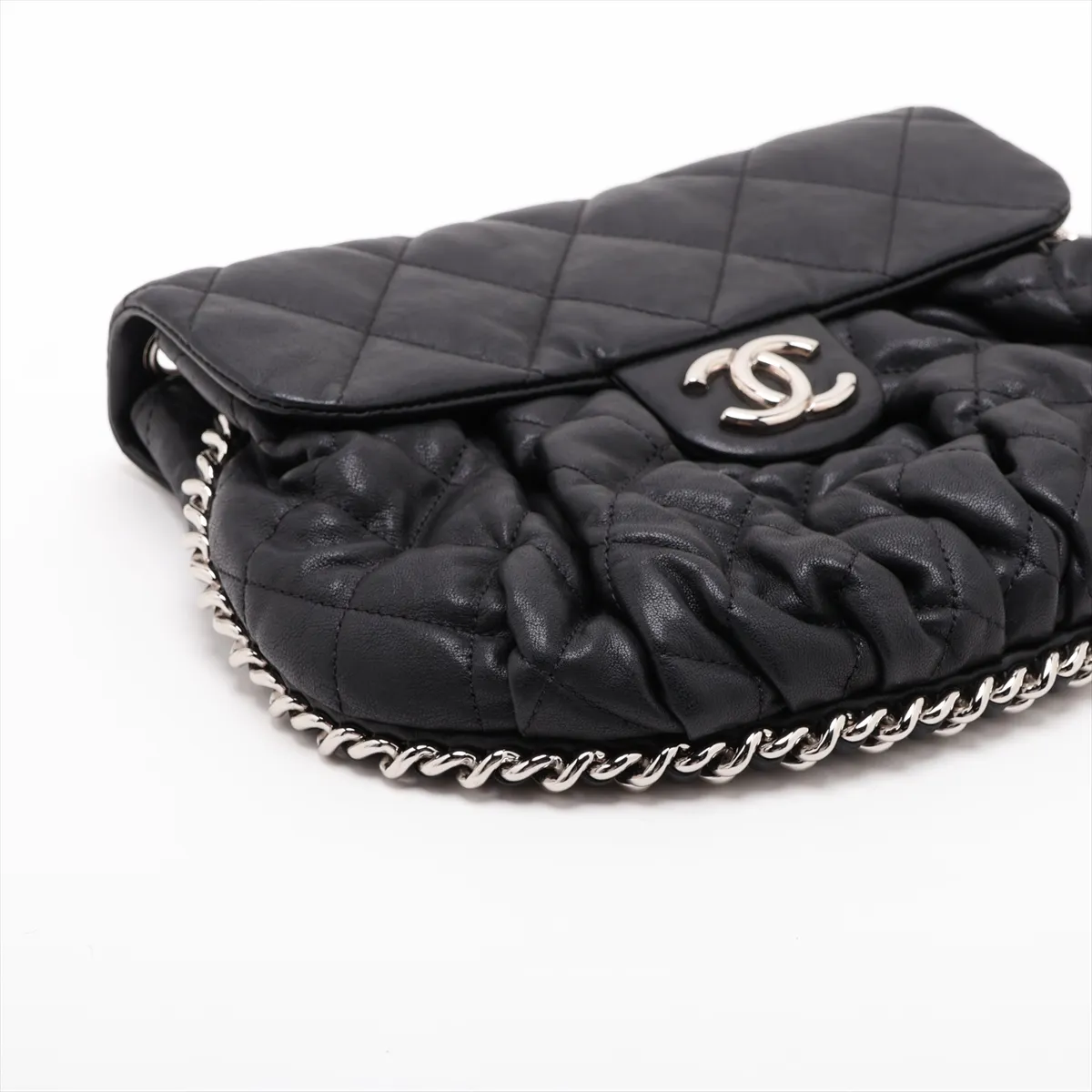 Matelassé Leather Chain Shoulder Bag, Chain Around, Black, Silver Hardware, 22170026, Serial Number 22 — view 4