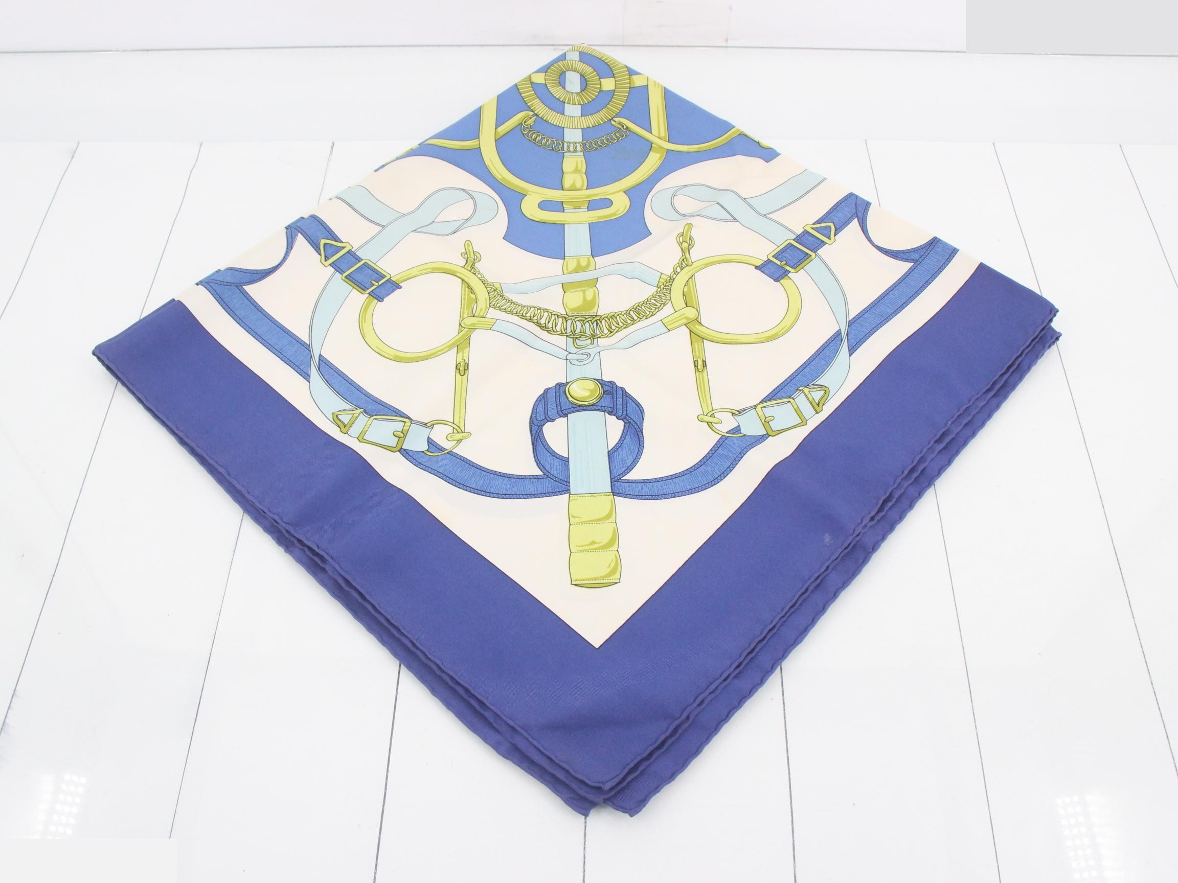 scarf — view 2
