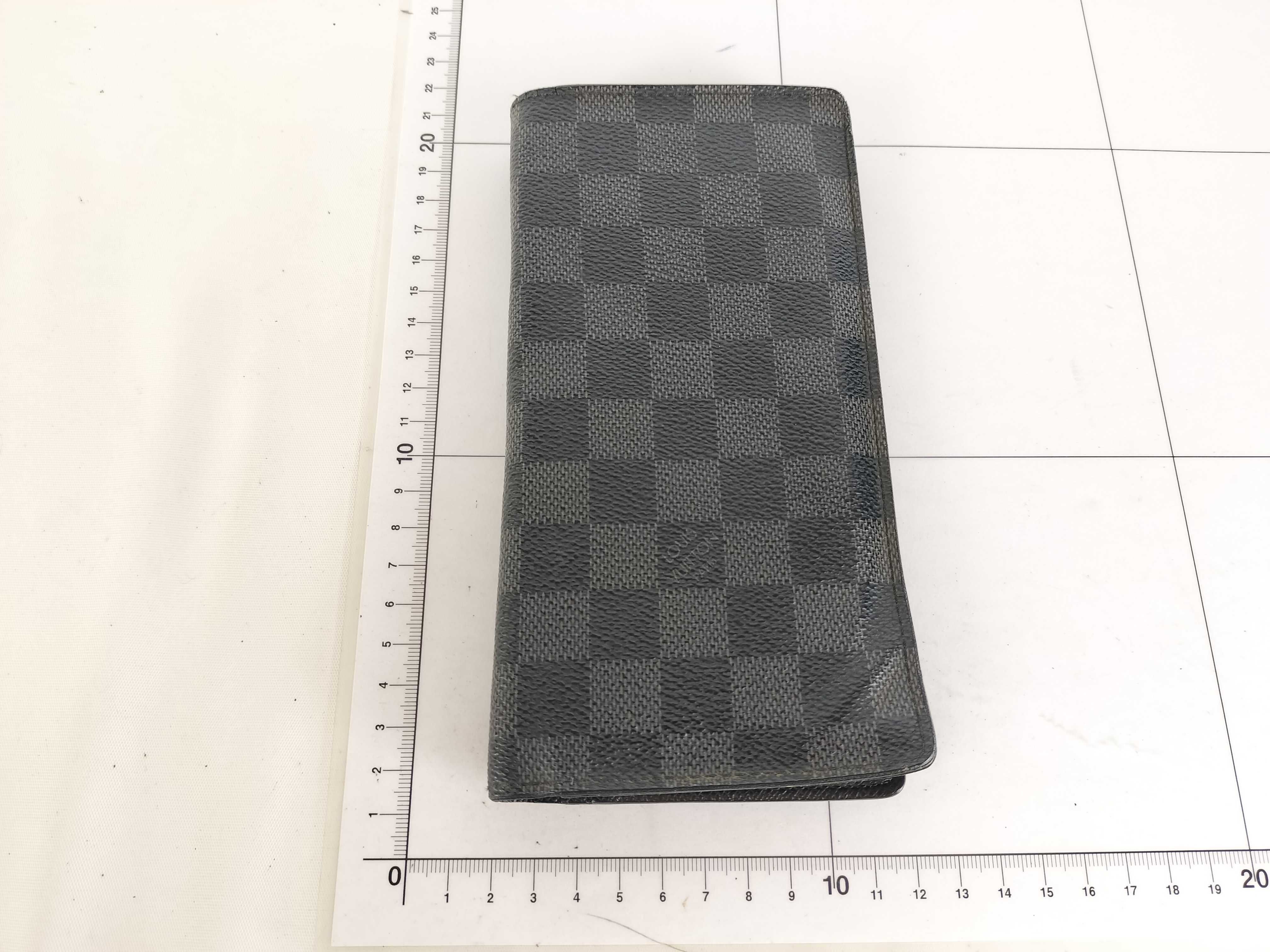 Damier Graphite Long Wallet — view 14