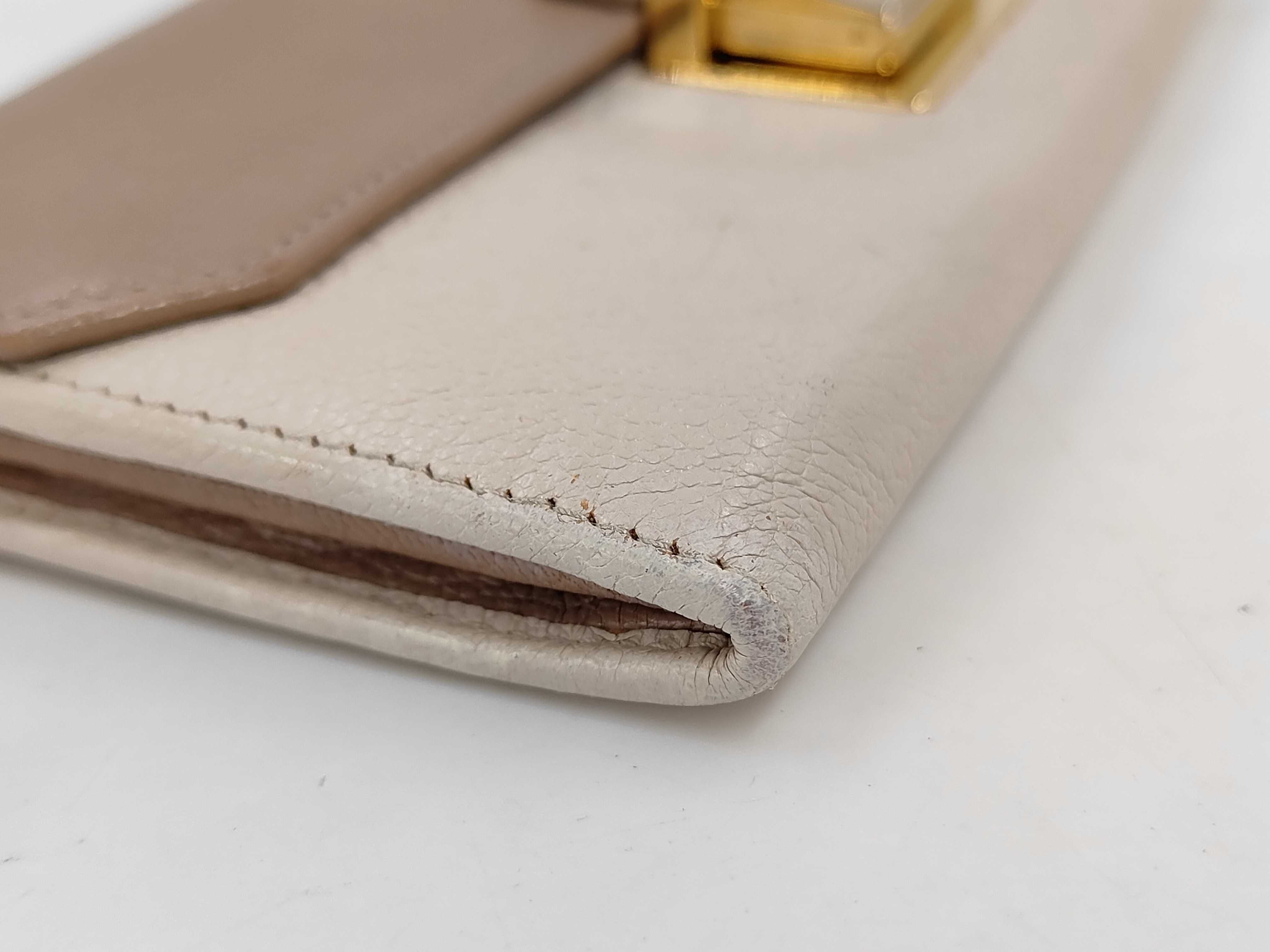 wallet — view 6