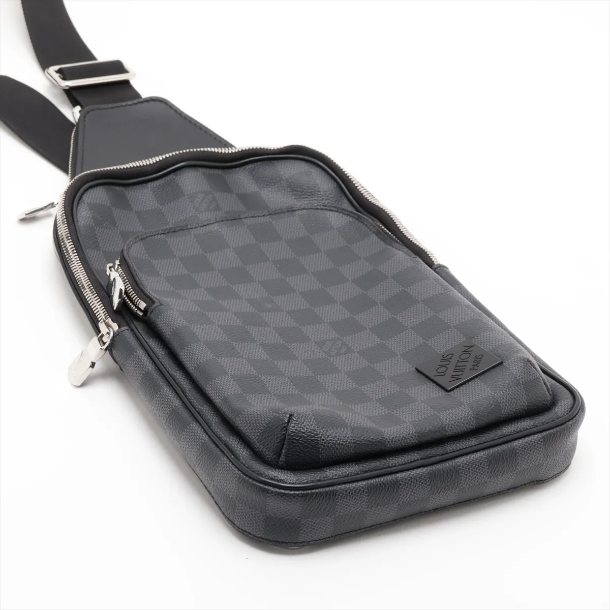 Damier Graphite Avenue Sling Bag N45302 Black (RFID detected) — view 4