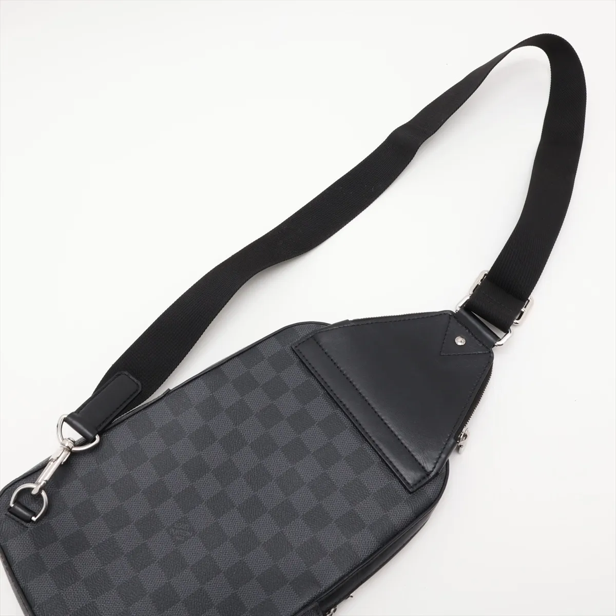 Damier Graphite Avenue Sling Bag N45302 Black (RFID detected) — view 5