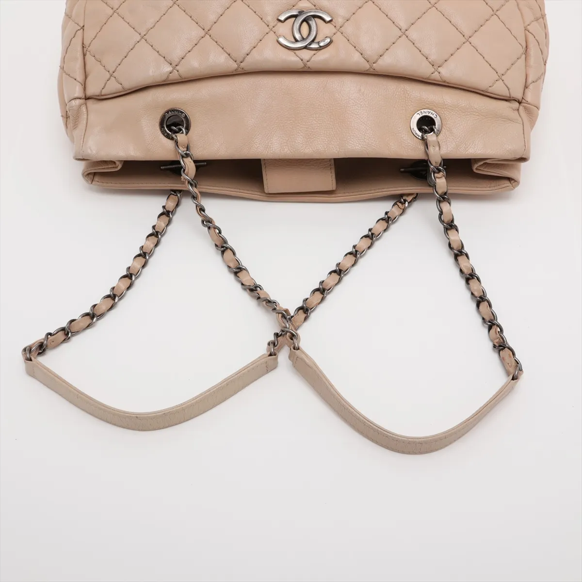 Wild Stitch Leather Chain Tote Bag, Beige, Silver Hardware, 18010432, Serial Number 18 — view 5