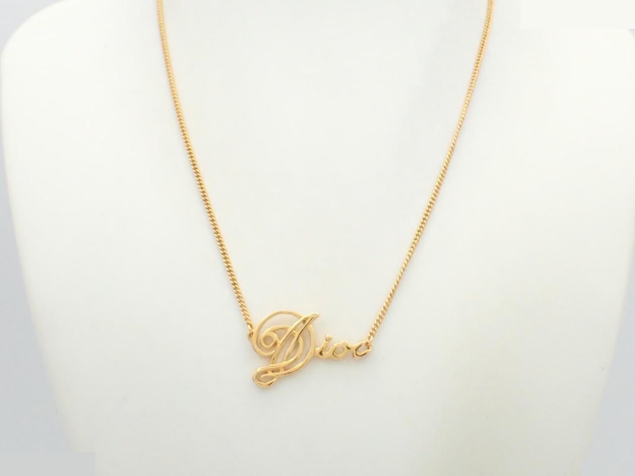 logo gold necklace, with box, total length approximately 45cm. — view 3