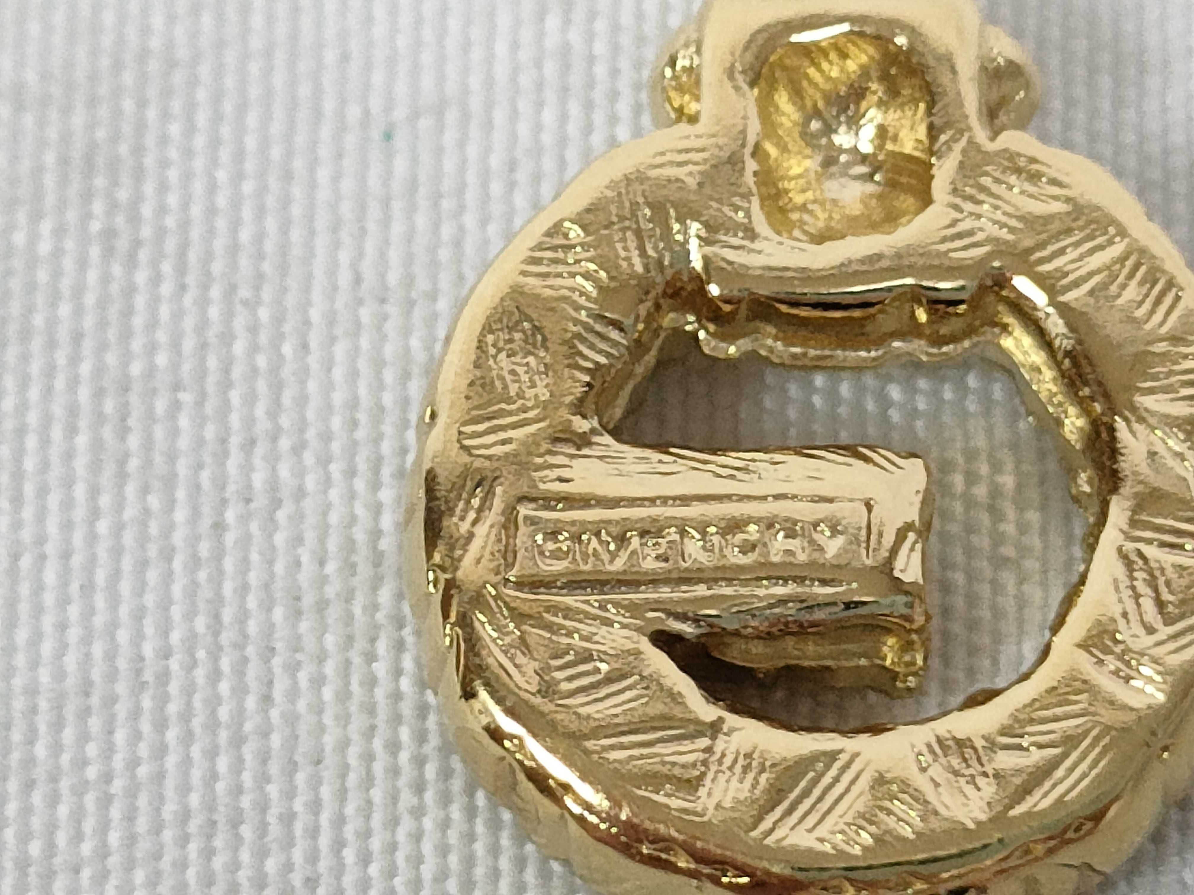 Necklace — view 3