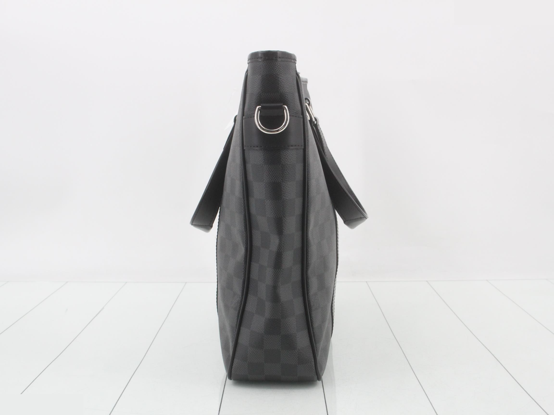 Tadao PM Black — view 4