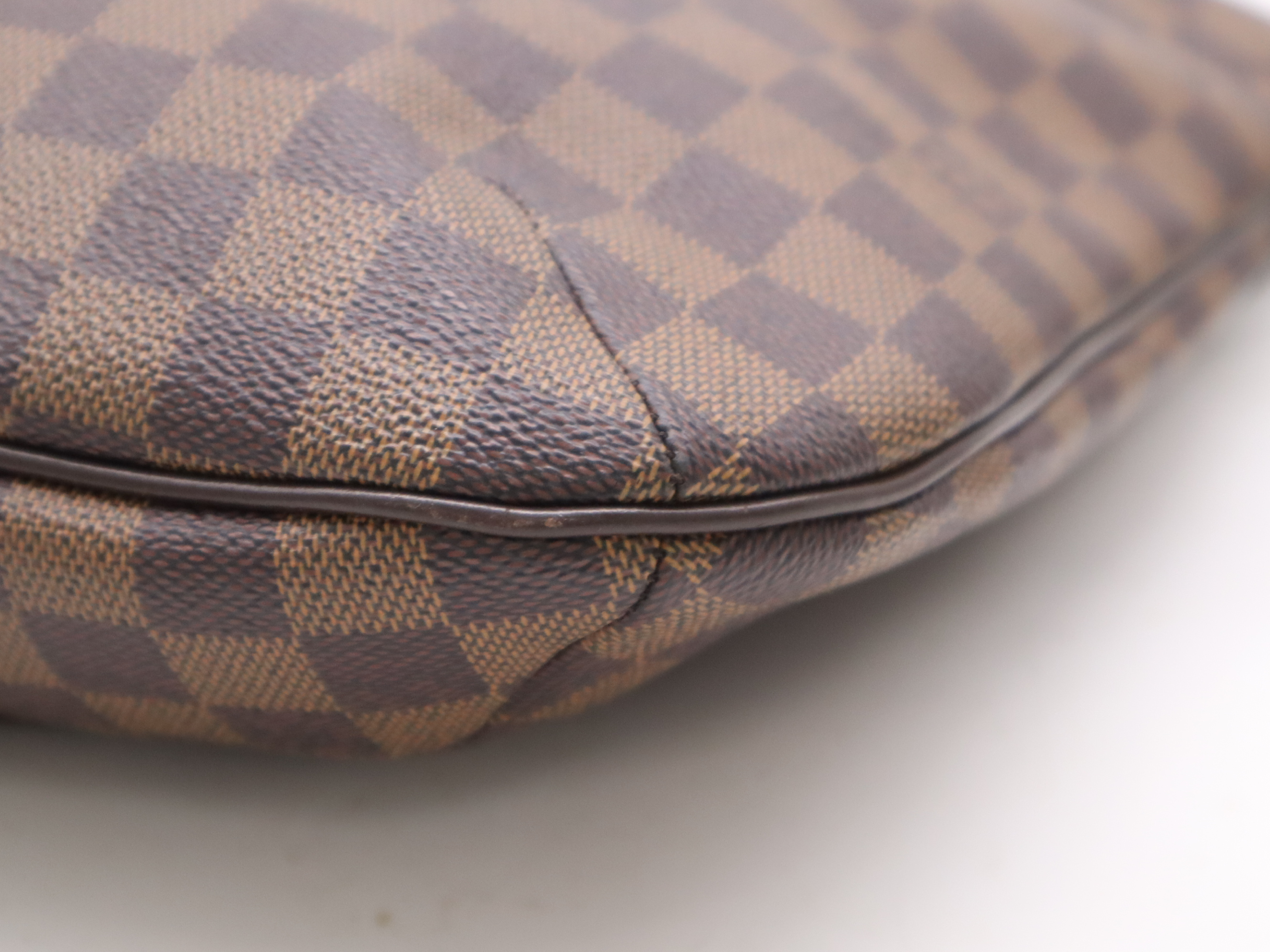 N42250 Damier Bloomsbury GM Shoulder Bag — view 9
