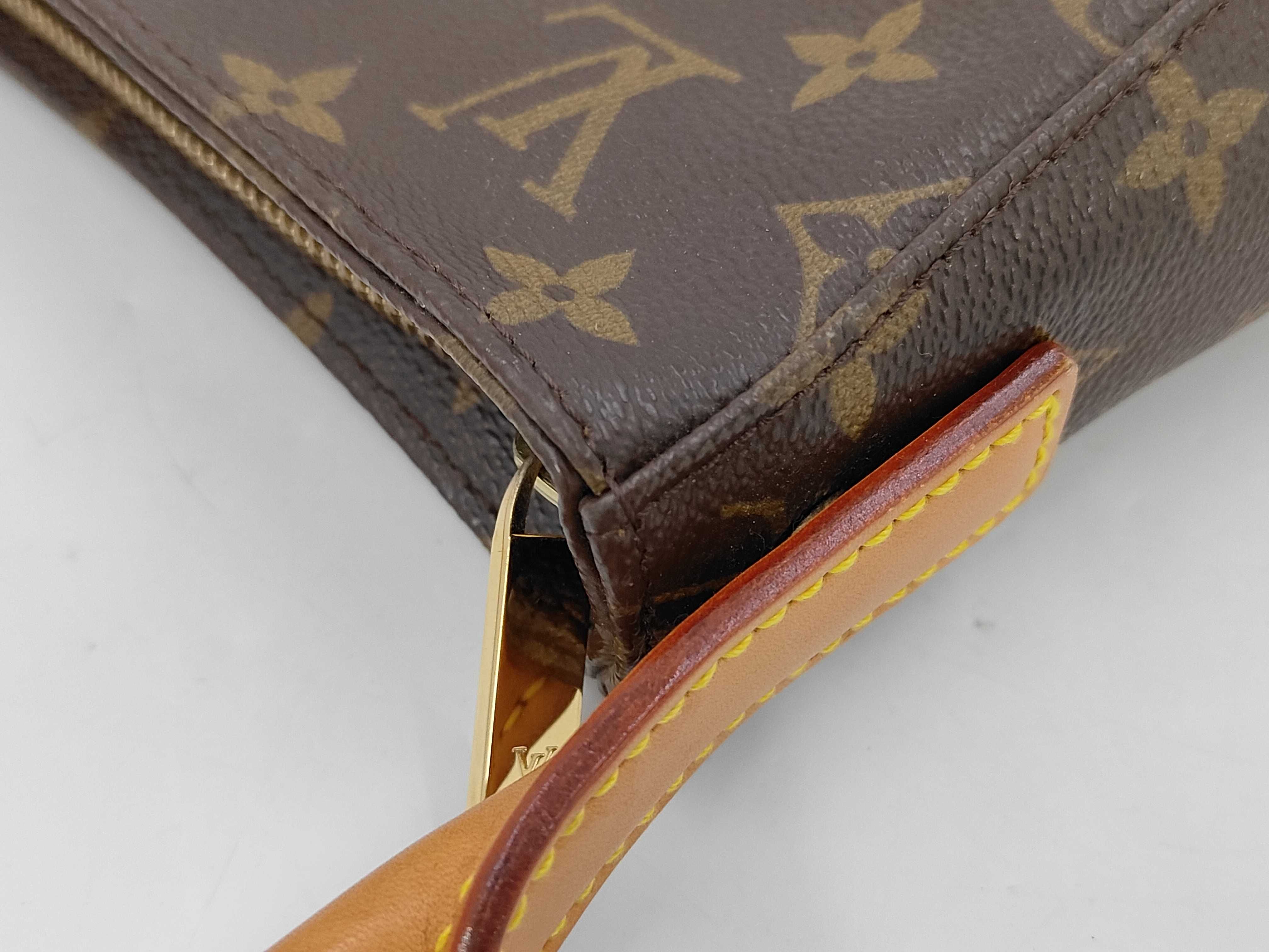 Monogram M51146 Looping MM Handbag — view 5