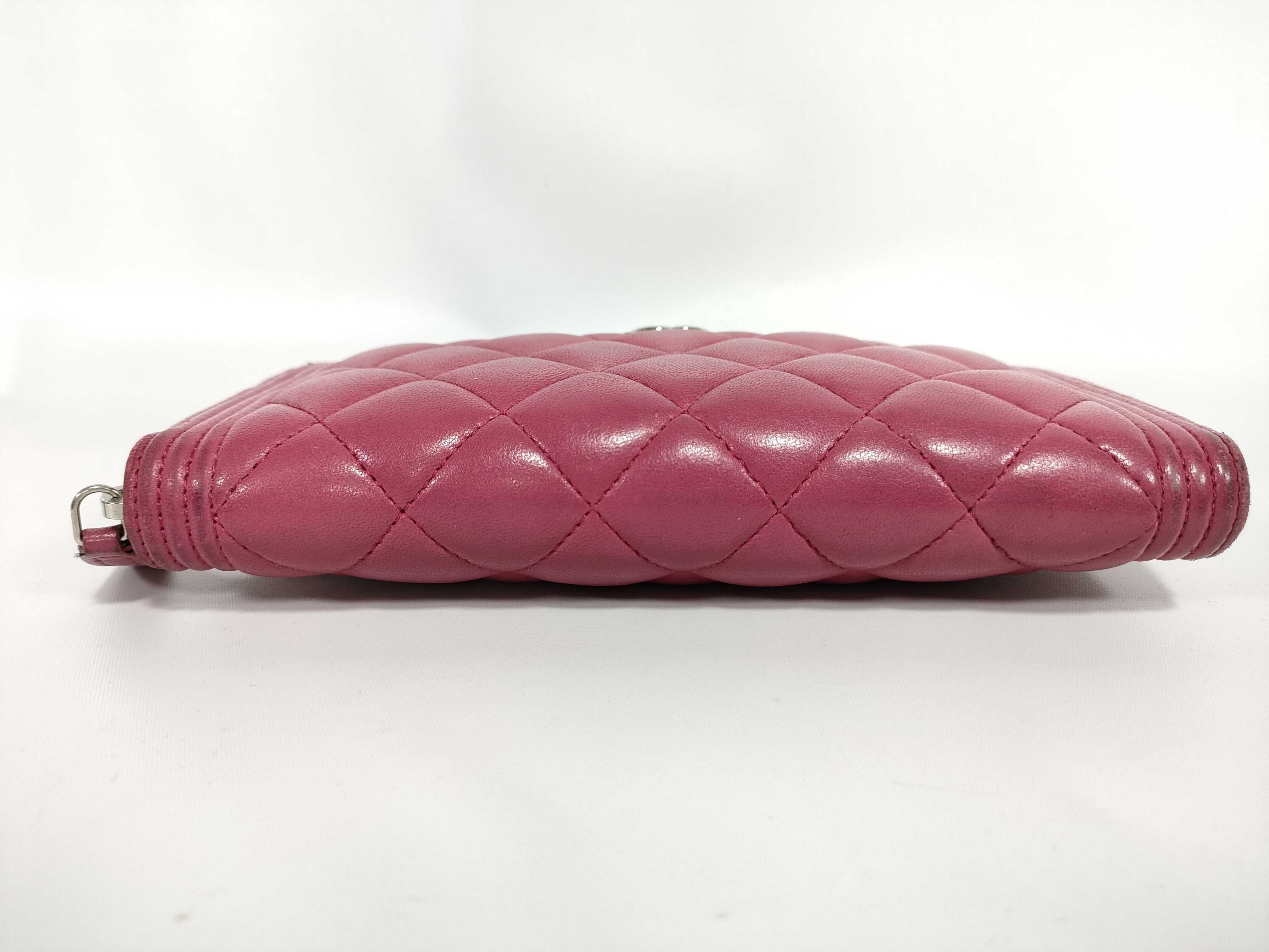 Lambskin Boy Chanel Round Wallet — view 5