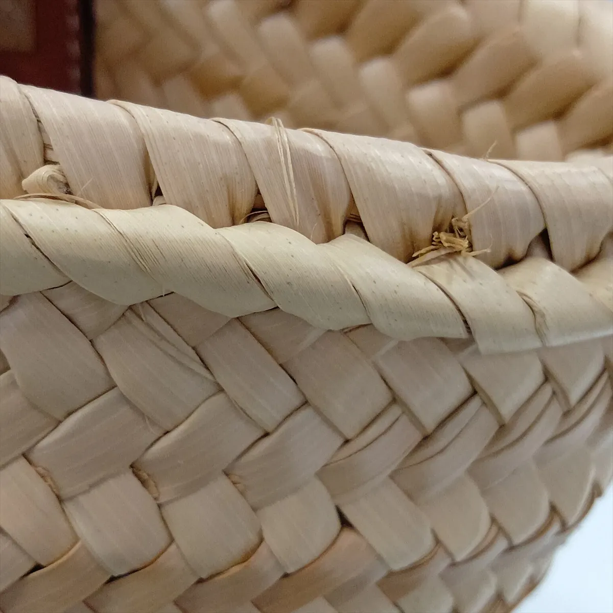 Basket Small Raffia x Leather Basket Bag Beige x Brown — view 10