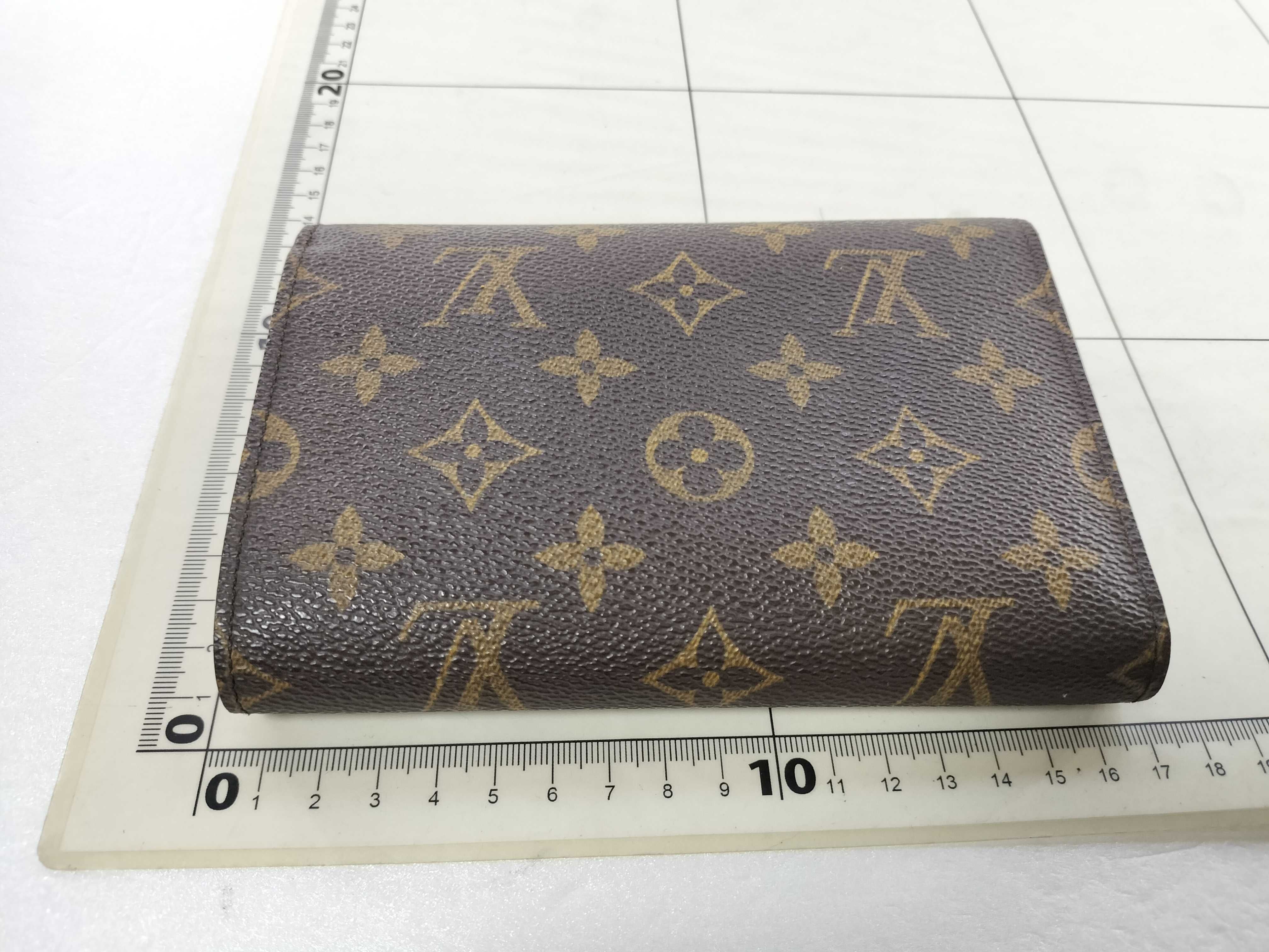 Monogram Portefeuille Tresor Etui Papier Tri-fold Wallet Monogram Wallet — view 2