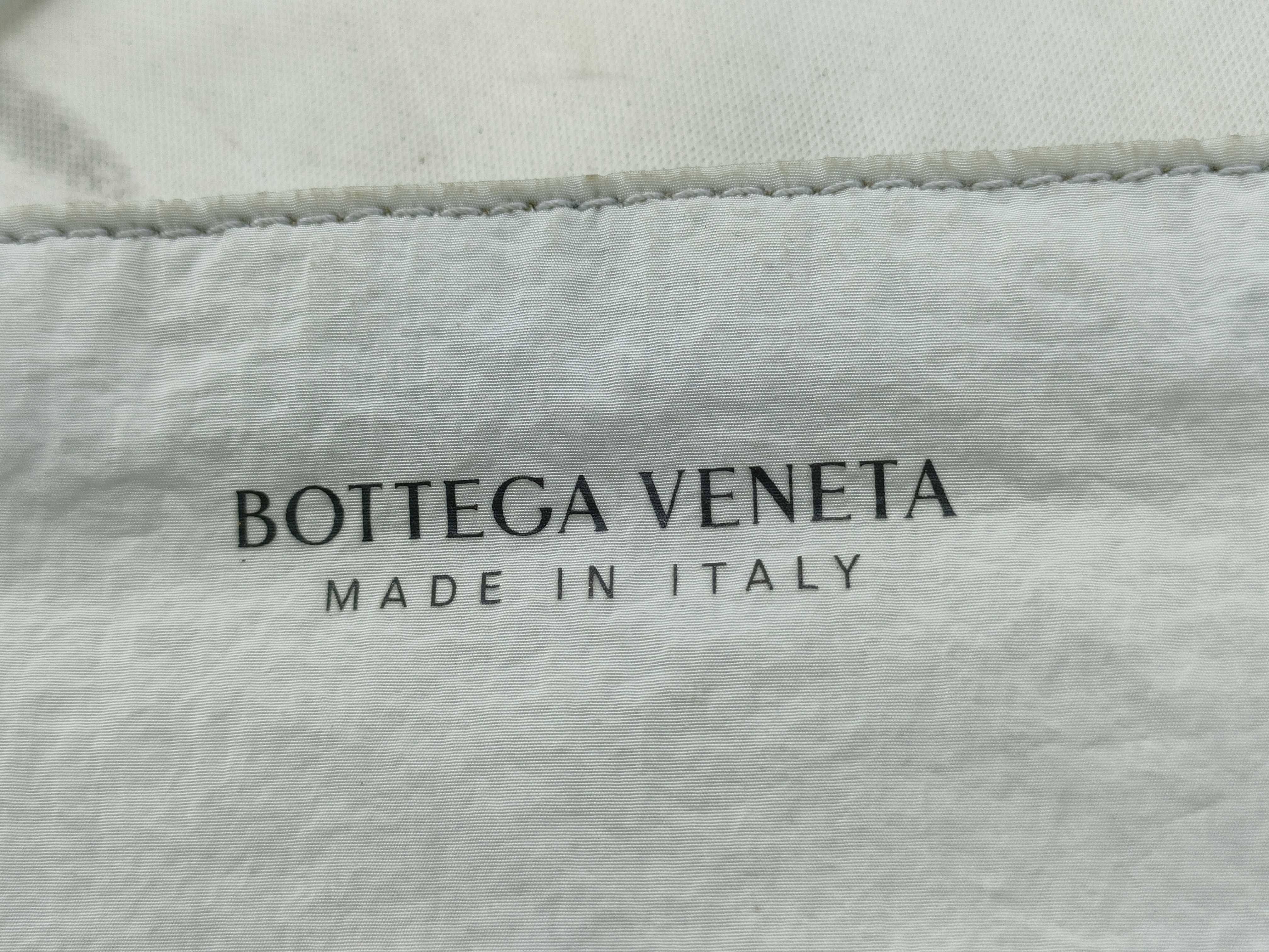 Intrecciato Cassette Belt Bag Shoulder Bag — view 14