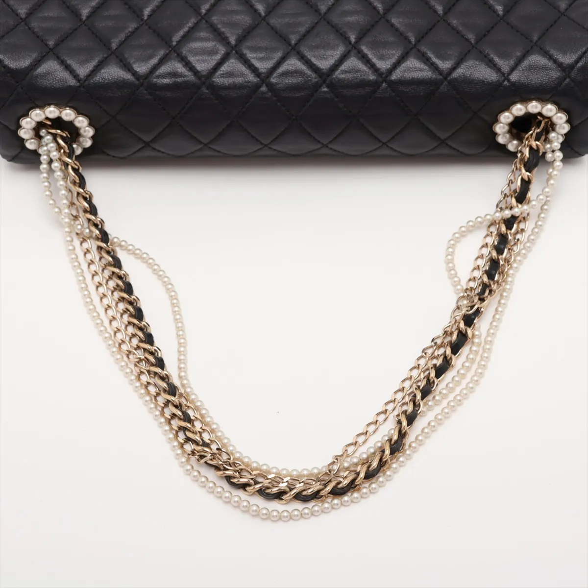 Matelassé Lambskin Single Flap Single Chain Bag, Pearl Black with Gold Hardware, 17750268, Serial Number 17 — view 5