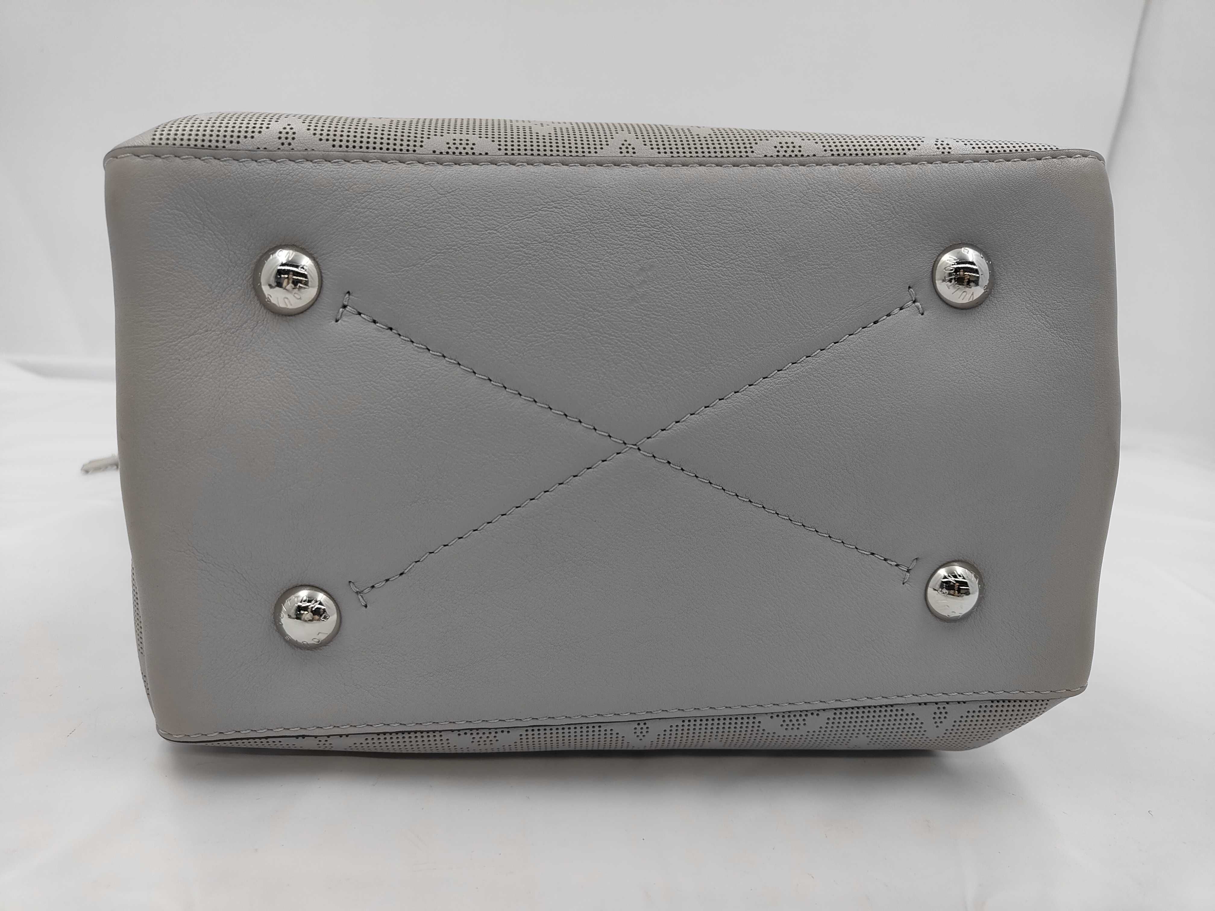 Monogram Mahina Leather Mulia Handbag — view 6