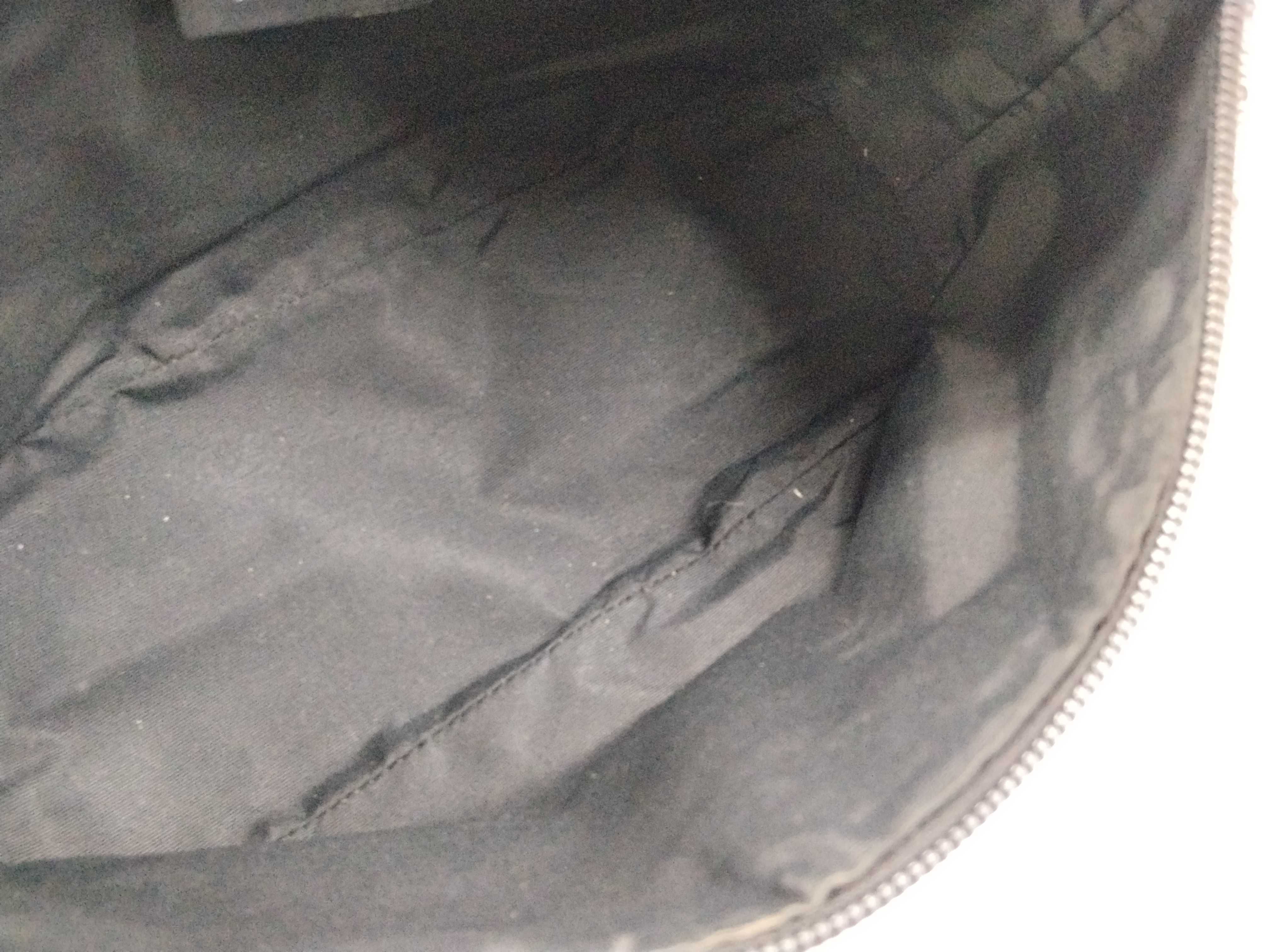 GG Canvas Hand Pouch — view 10