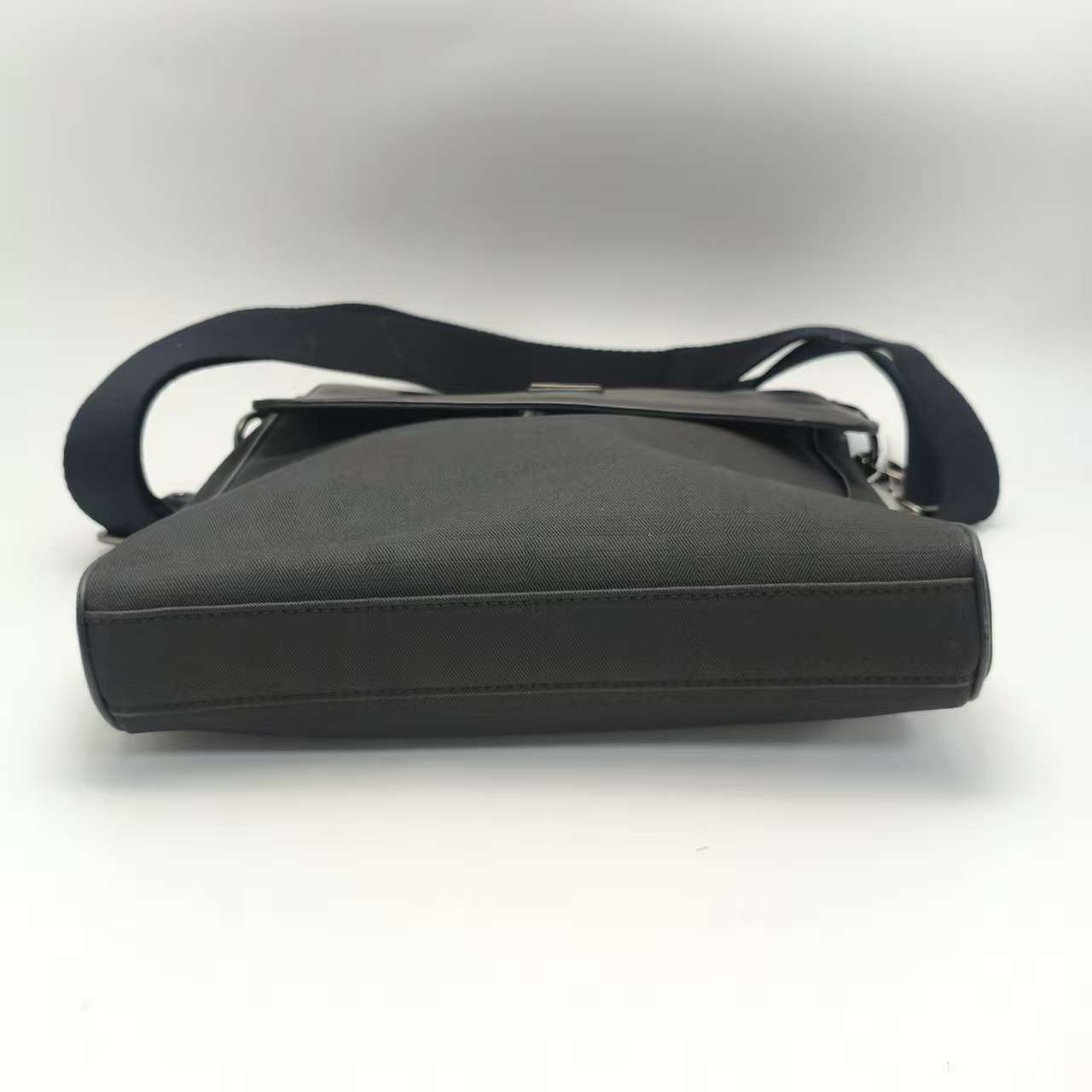 【*Shipped from: China*】BURBERRY Canvas Shoulder Bag — view 3
