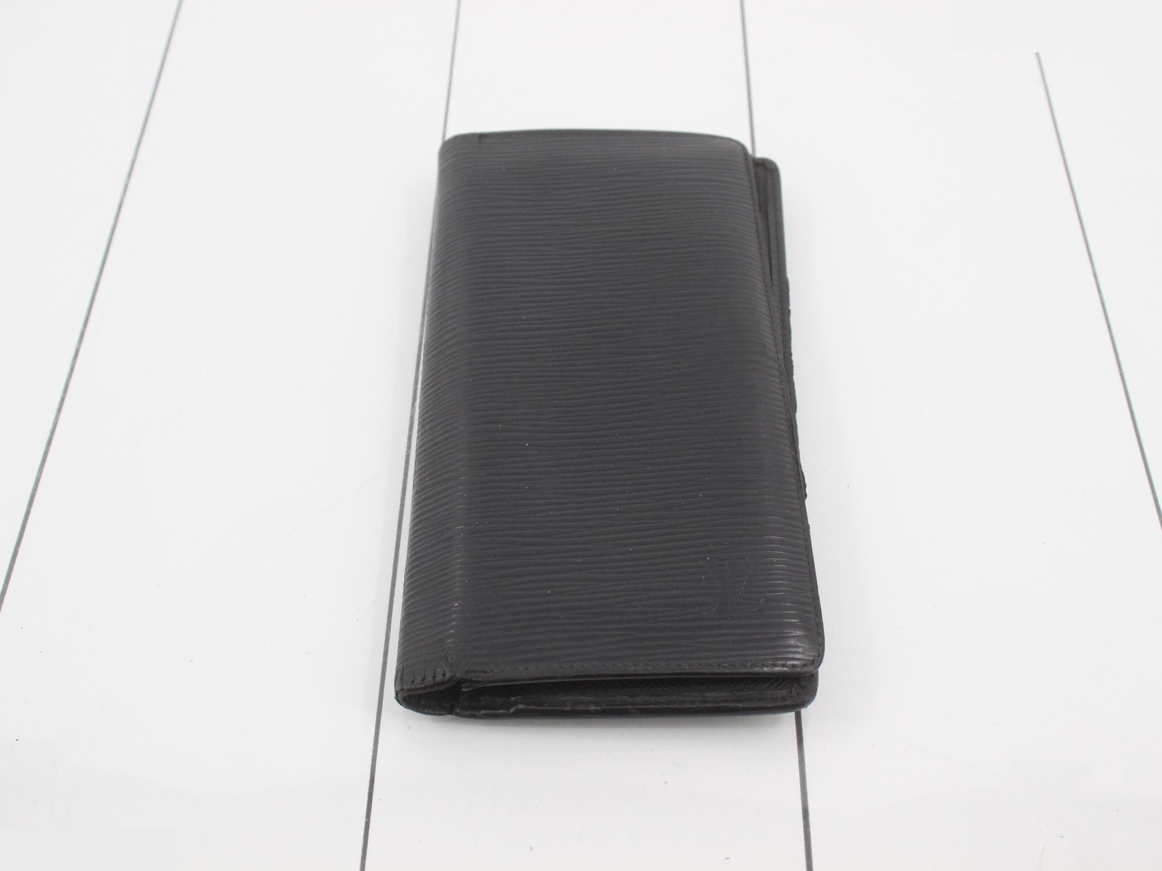LV Epi 3-piece bulk set: wallet, key case, coin case — view 3