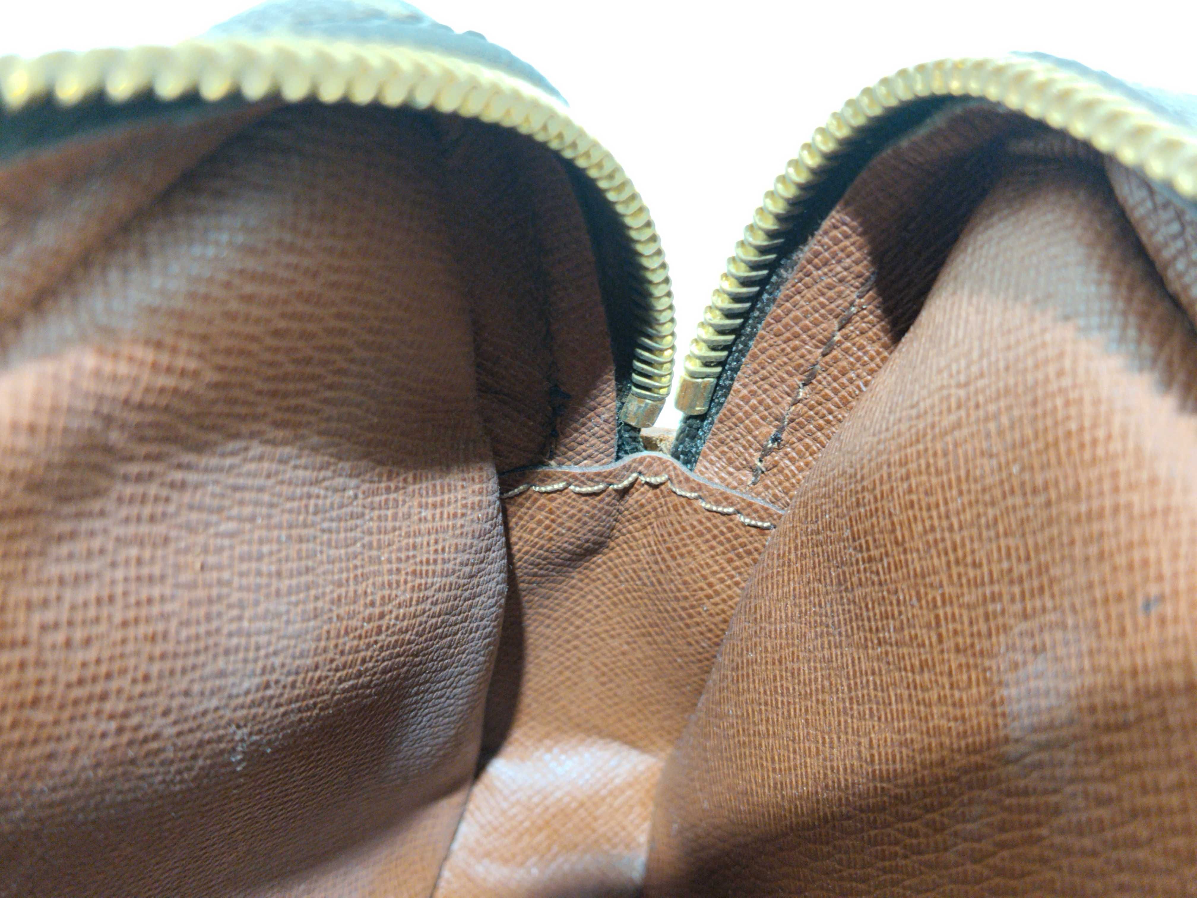 Monogram / Monogram / Pochette Marly Bandoulière — view 11