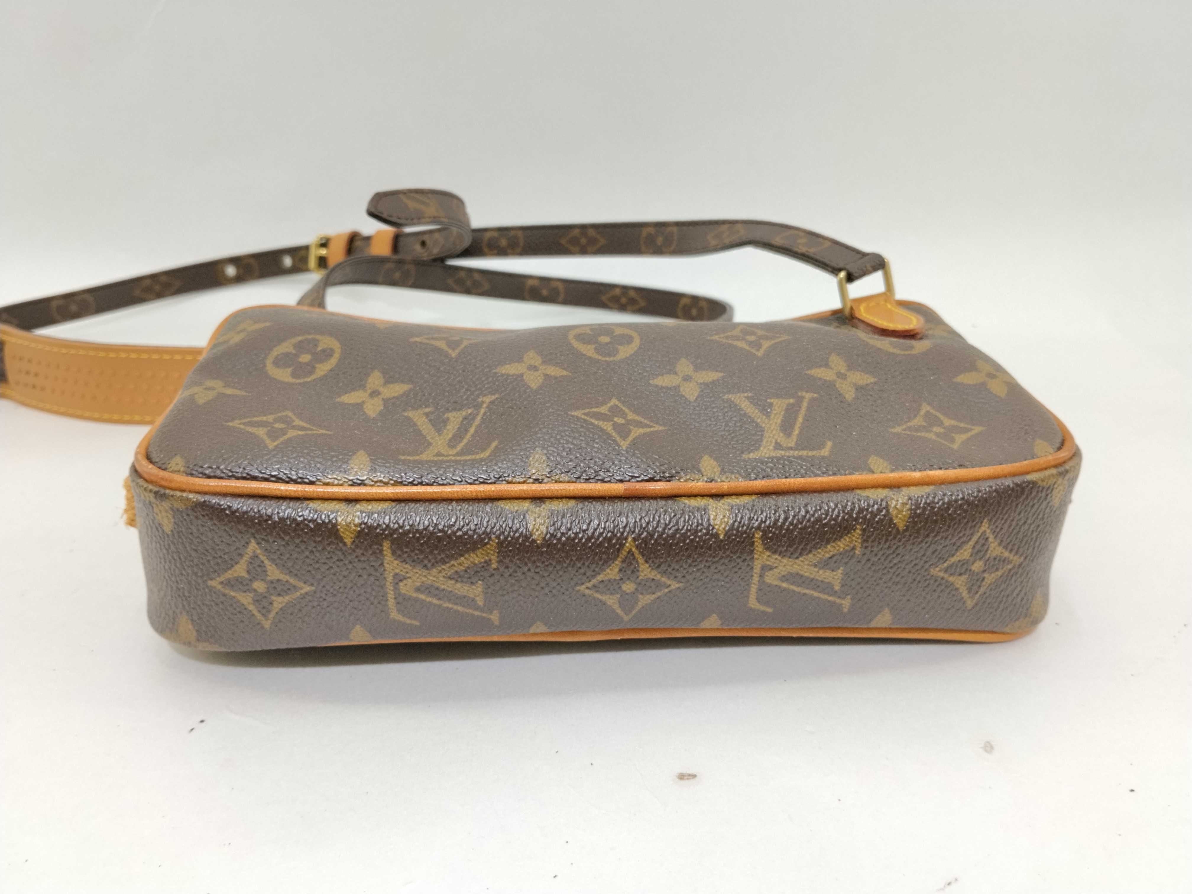 Monogram / Monogram / Pochette Marly Bandoulière — view 3