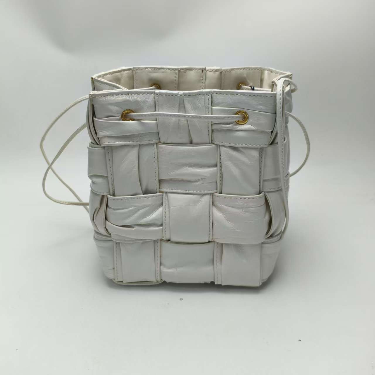 【*Shipped from: China*】BOTTEGA VENETA Leather Shoulder Bag — view 2