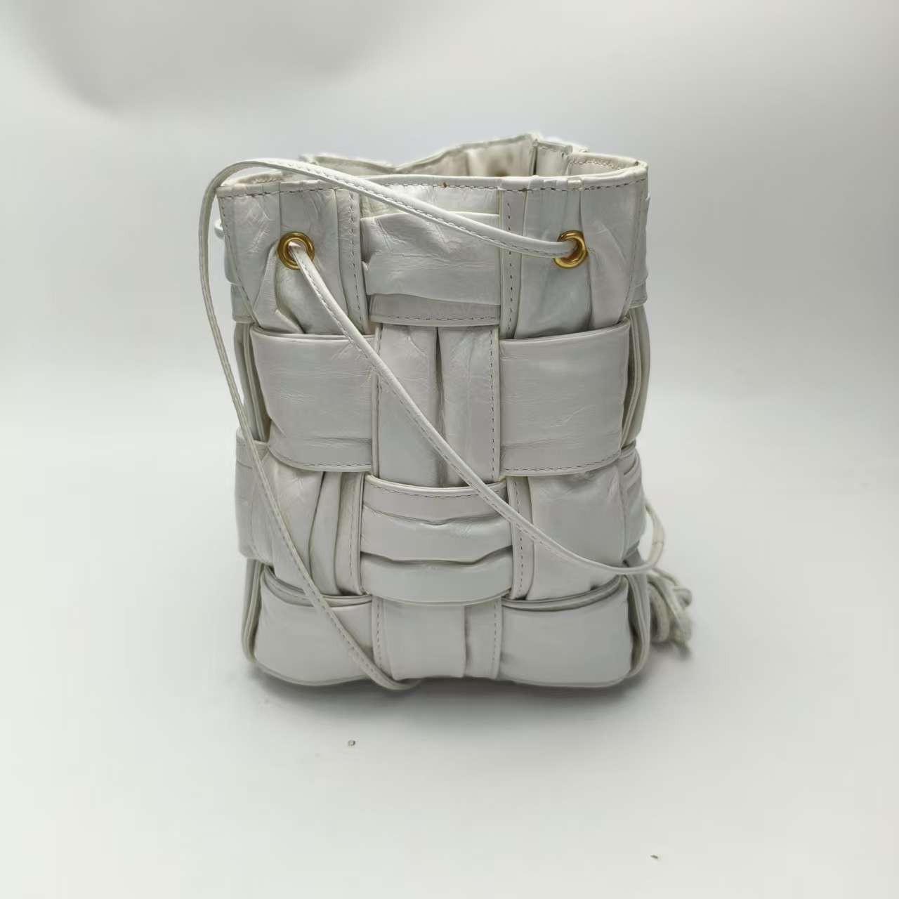 【*Shipped from: China*】BOTTEGA VENETA Leather Shoulder Bag — view 3