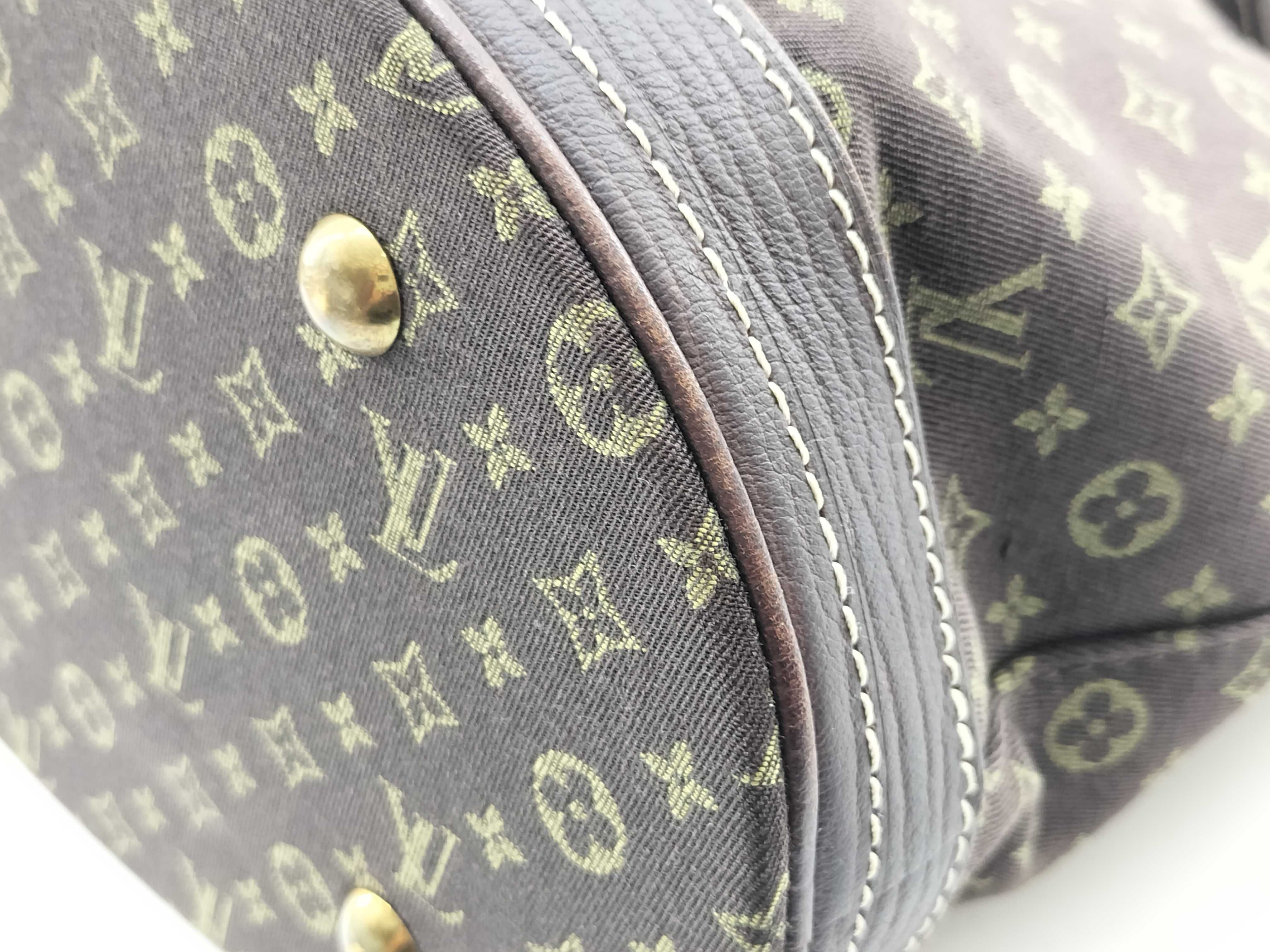 Monogram Mini Run Vuitton Monogram Mini Petit Bucket PM Handbag with Pouch Tote Bag — view 5