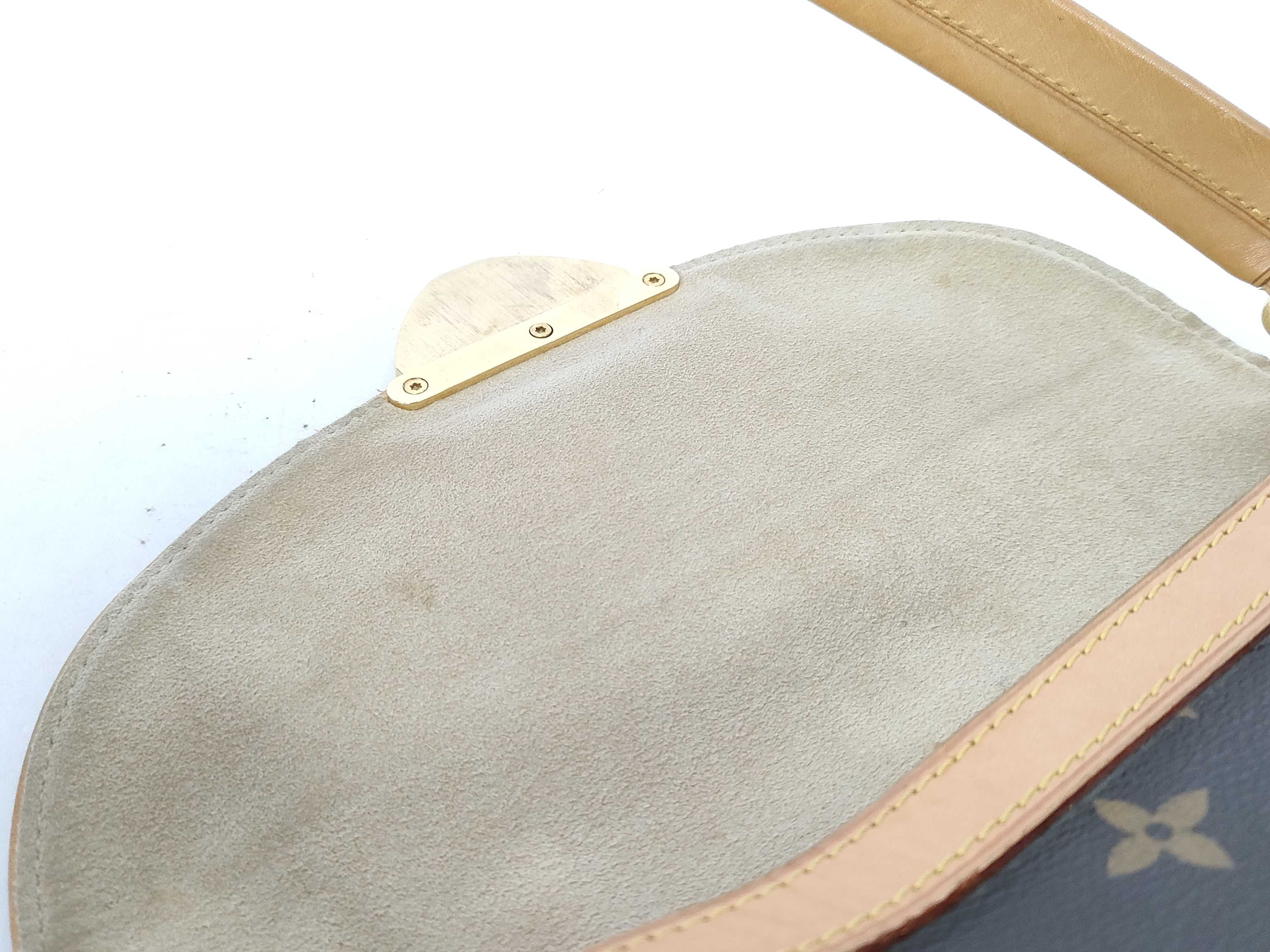 Monogram Beverly M40121 Louis Vuitton Handbag — view 8