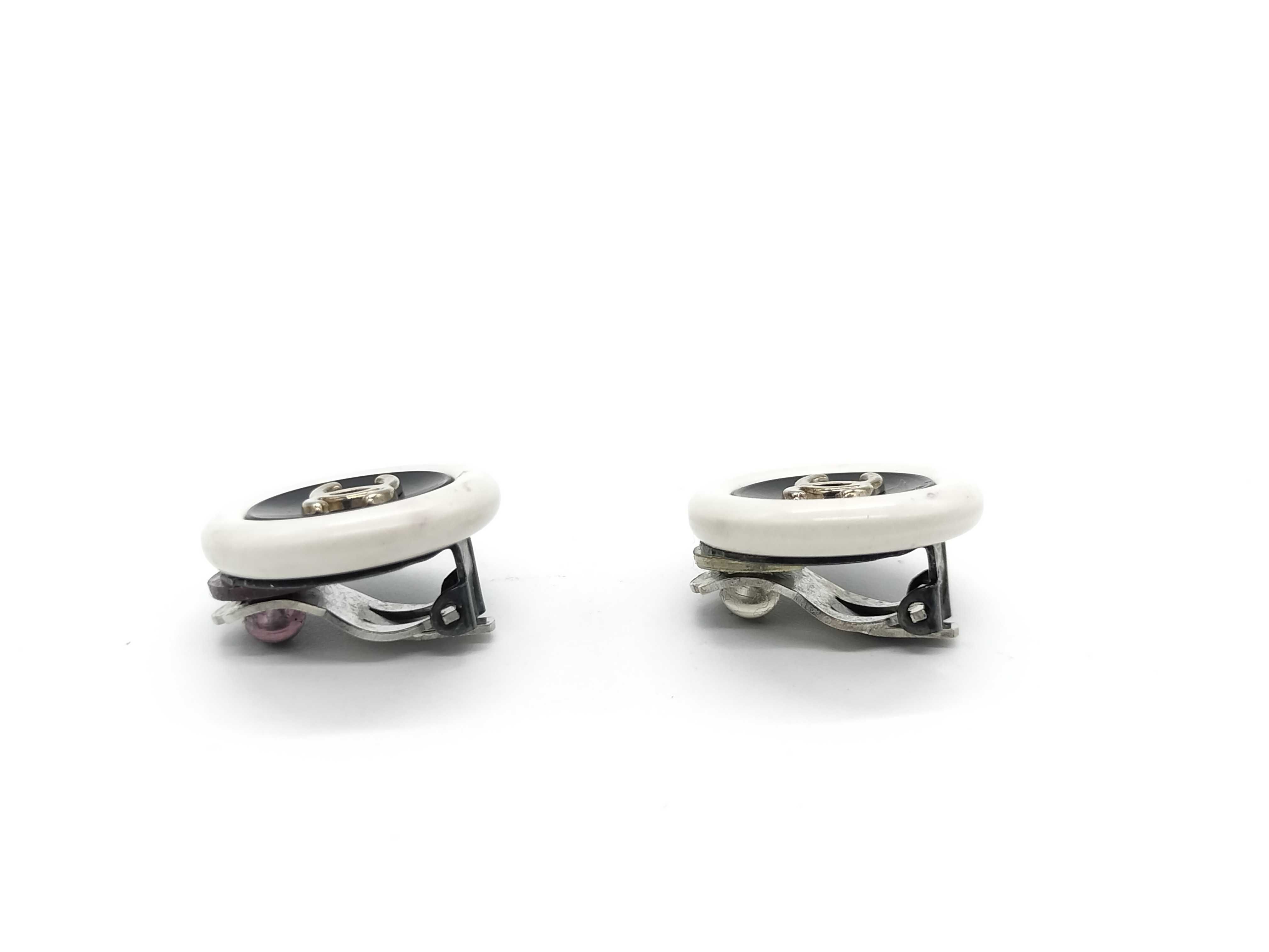Coco Round Earrings 96P Earrings — view 2