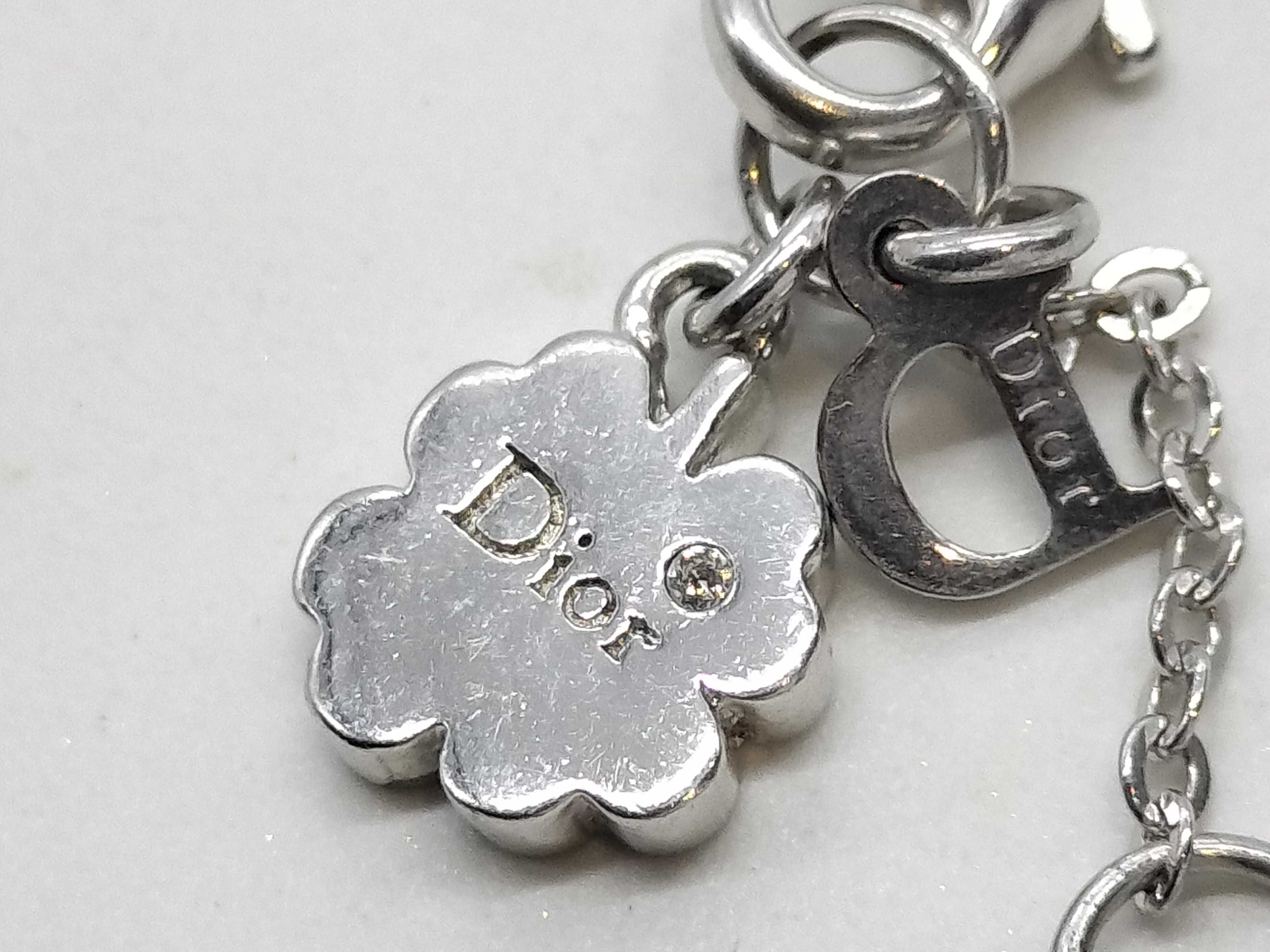 Silver Heart Bracelet Bracelet/Bangle — view 6