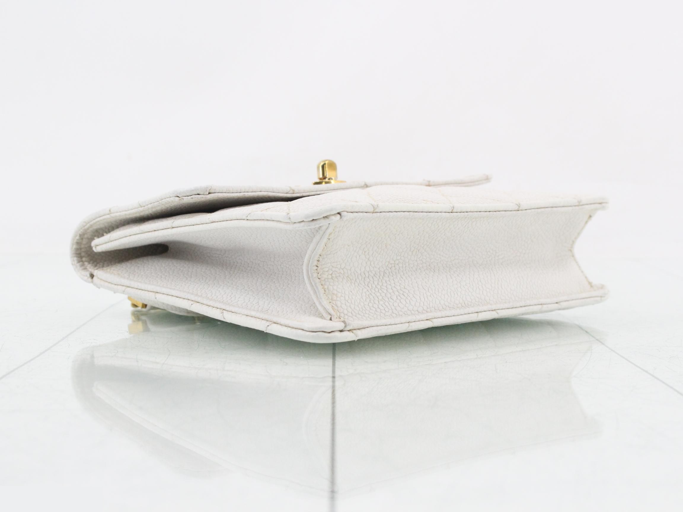 Matelassé Chain Caviar Skin — view 5