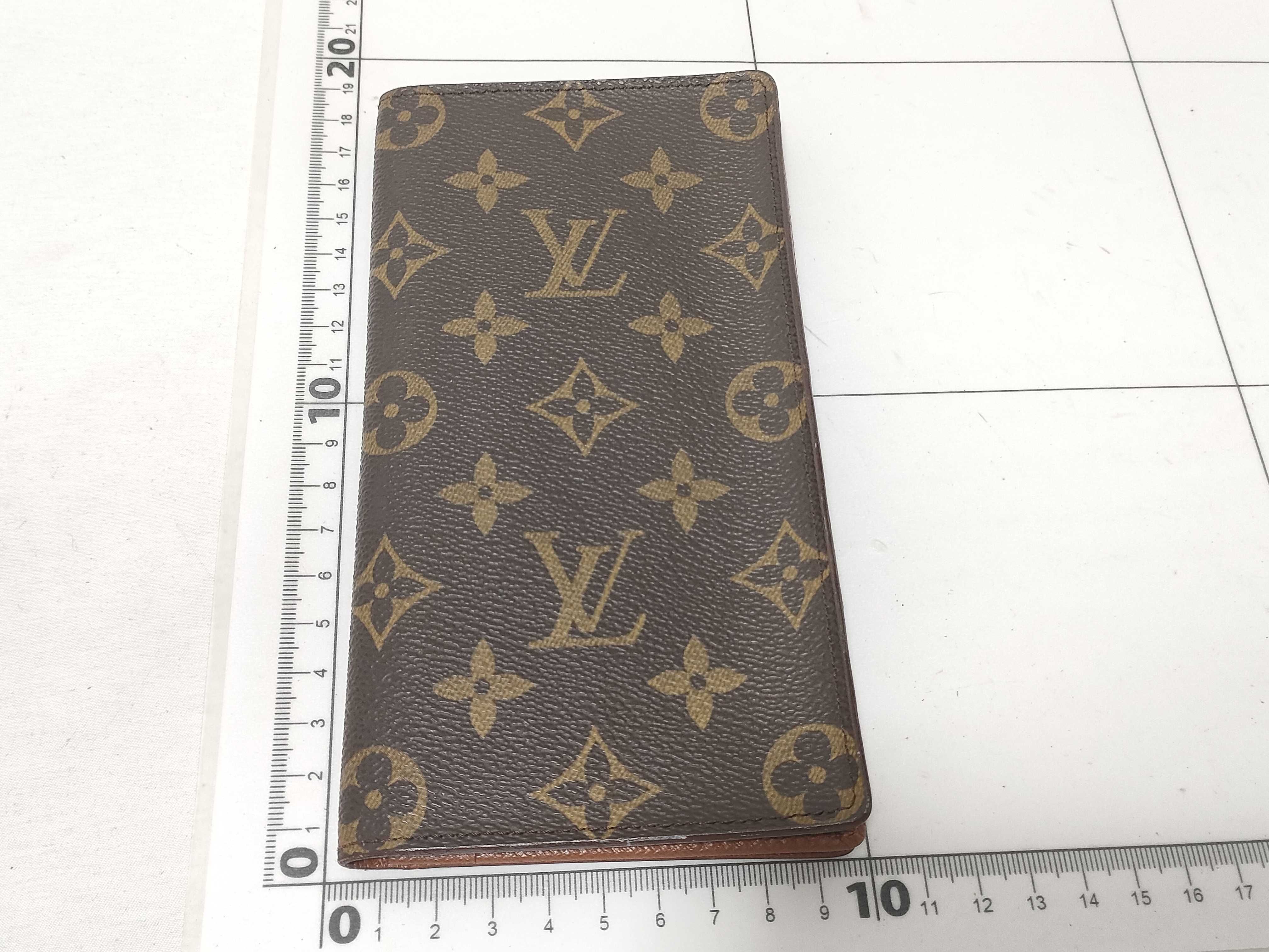 Monogram Porte-Cartes Credit Wallet — view 2