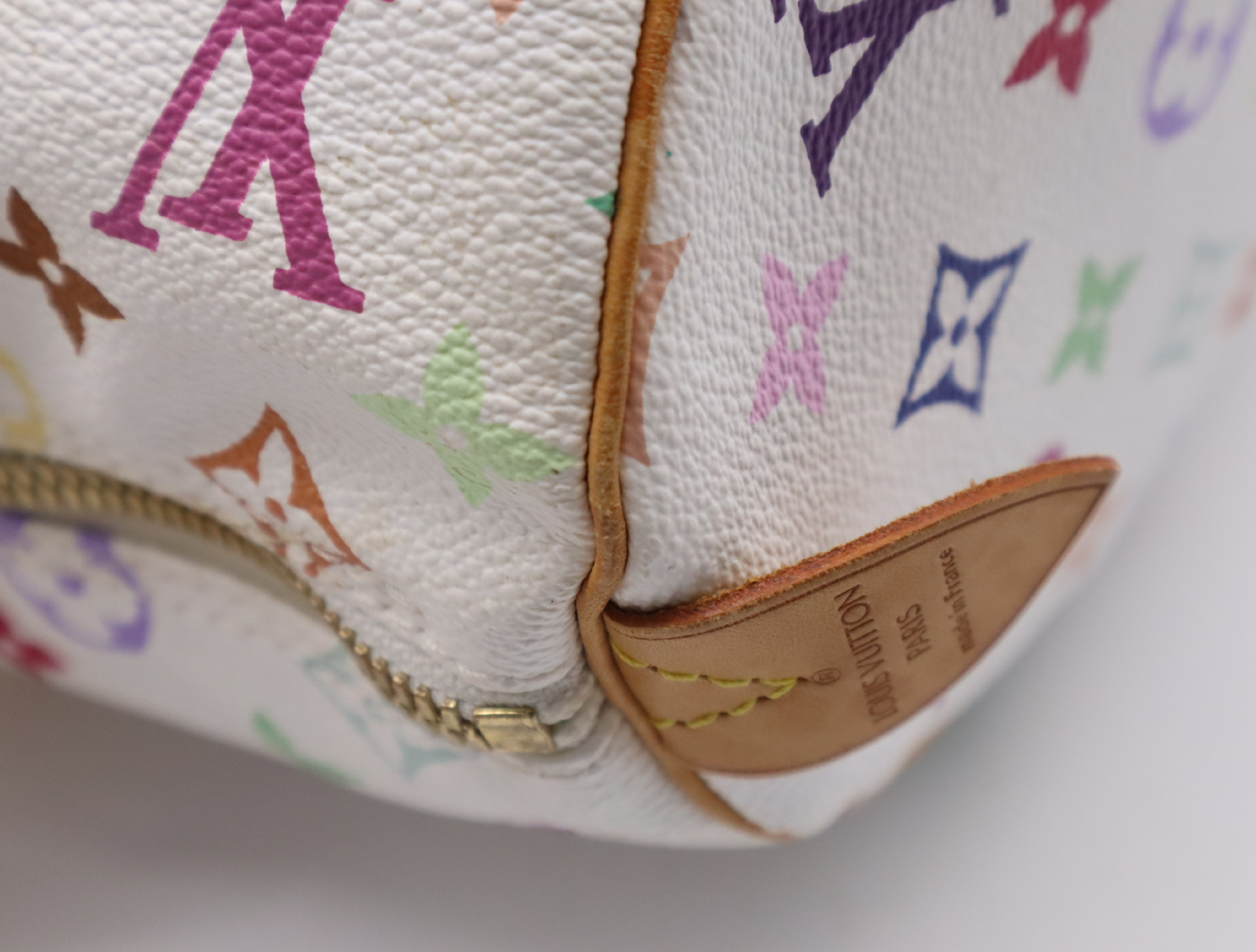 M92641 Multicolor Keepall 45 Boston Bag with 2 Keys, Clochette, Name Tag, and Handle Strap. — view 11