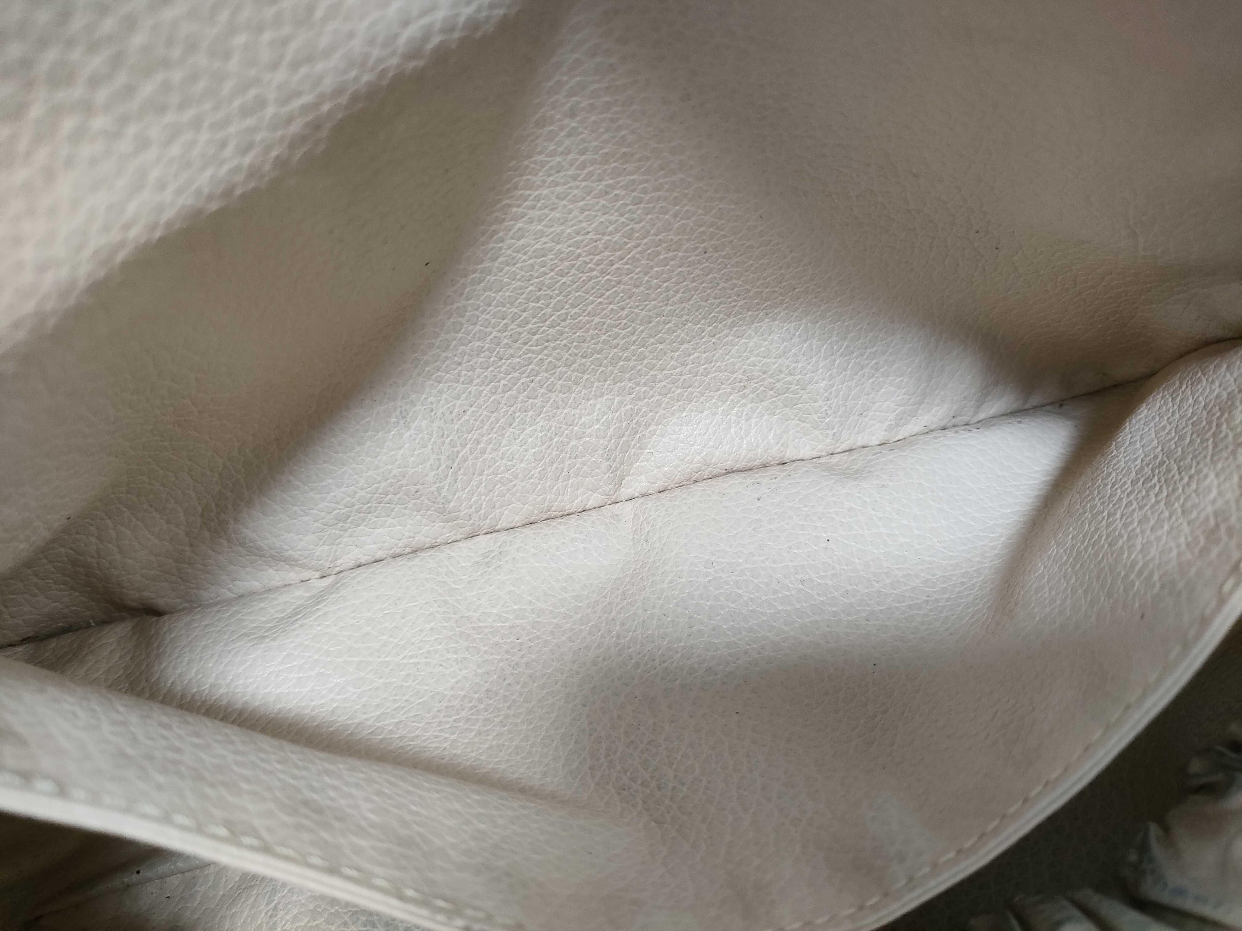 Monogram Louis Vuitton Trousses Toilette 23 Second Bag — view 10