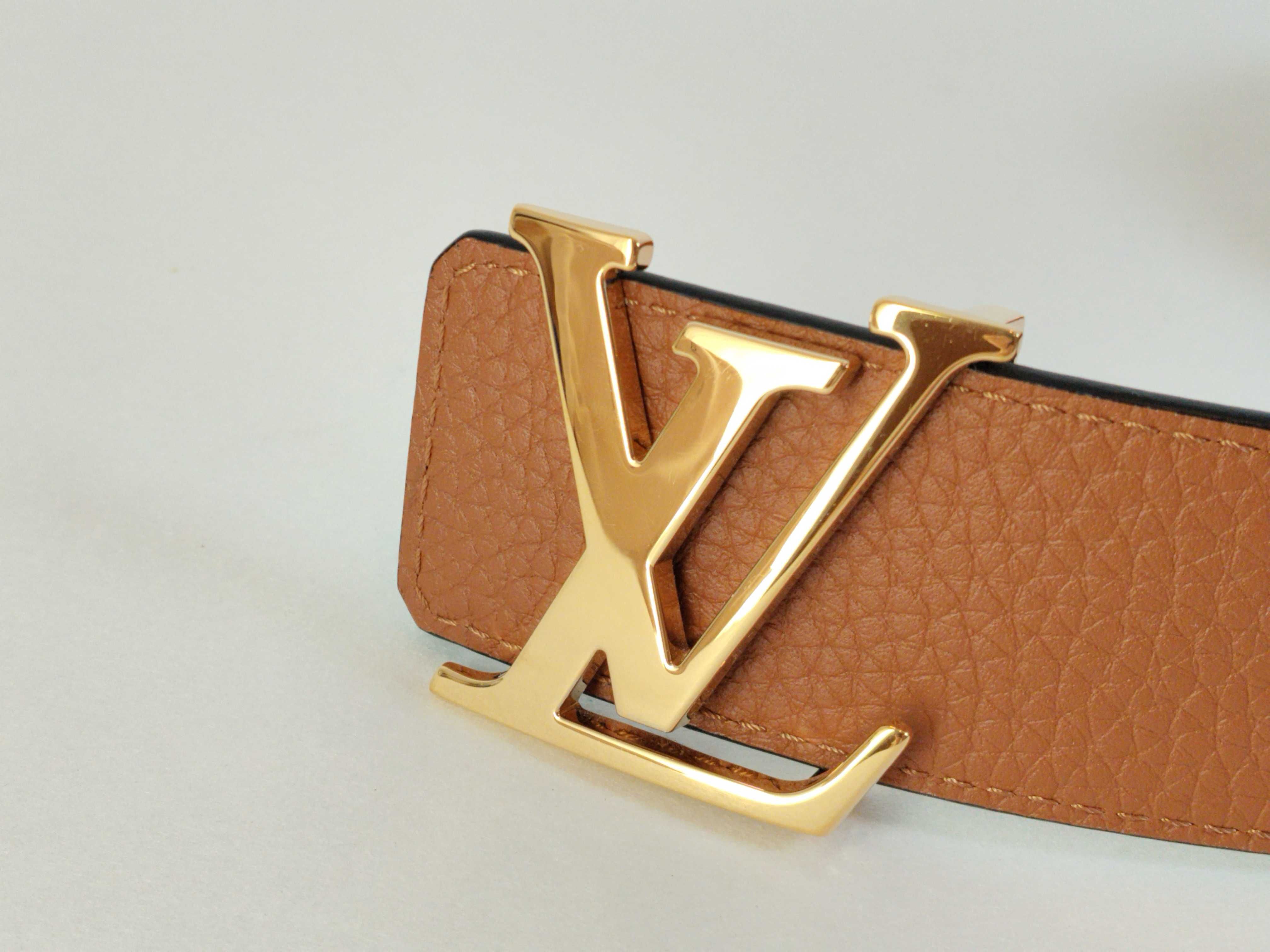 Ceinture LV Initial Belt Reversible 95cm Belt — view 2