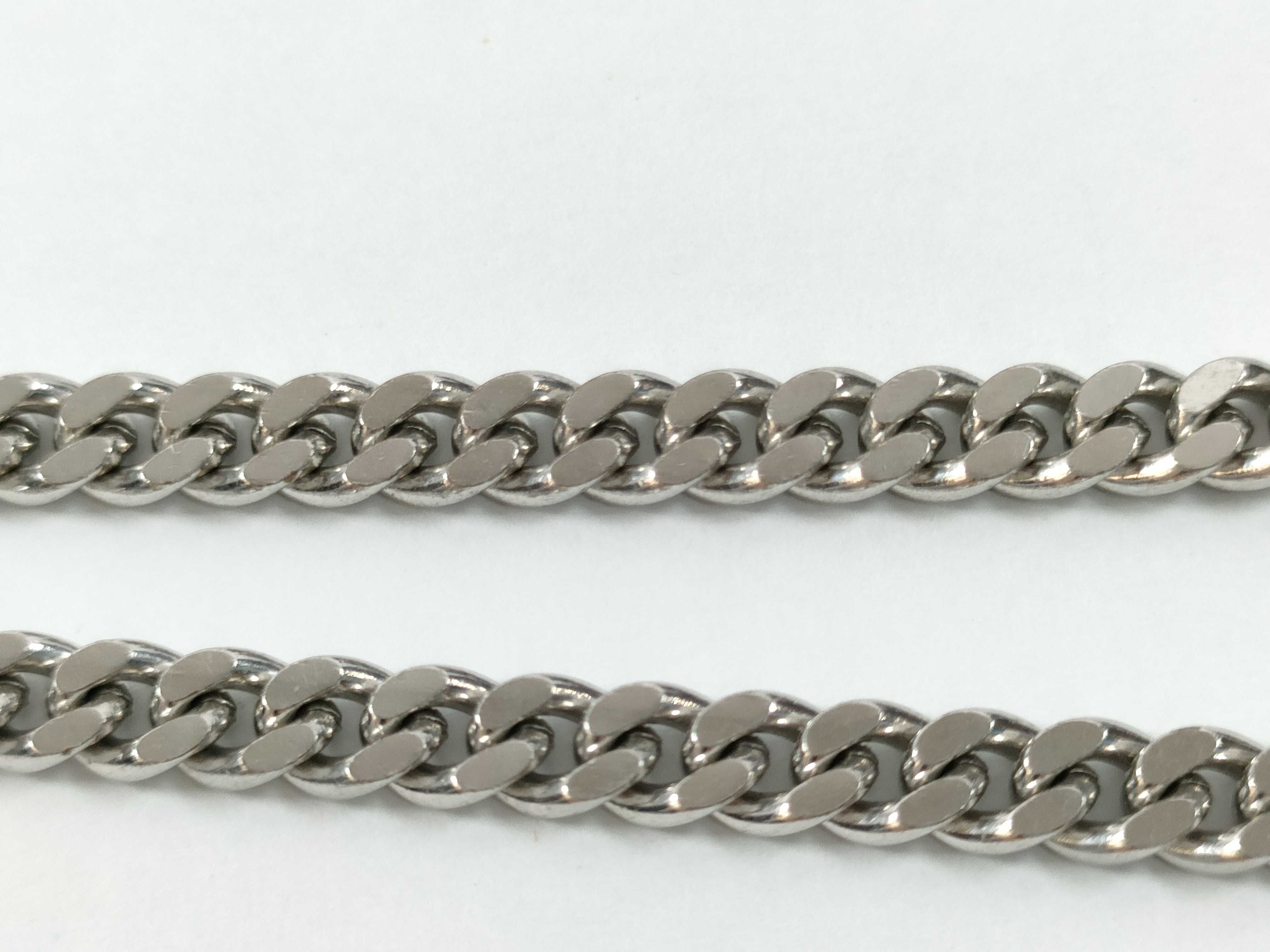 logo plate curb chain silver necklace — view 7