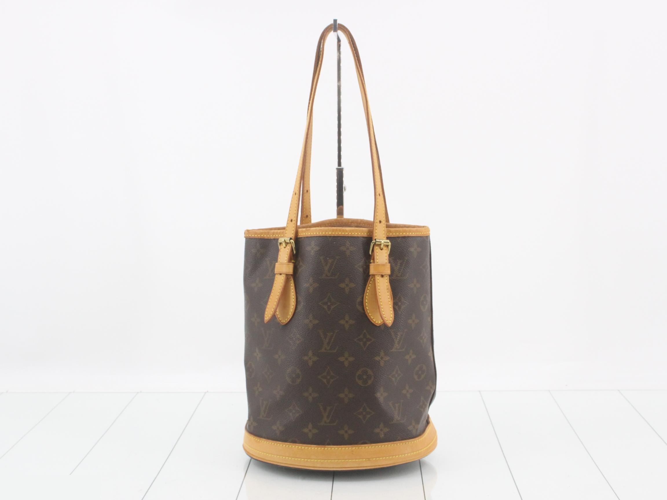 Bucket PM with pouch — view 2