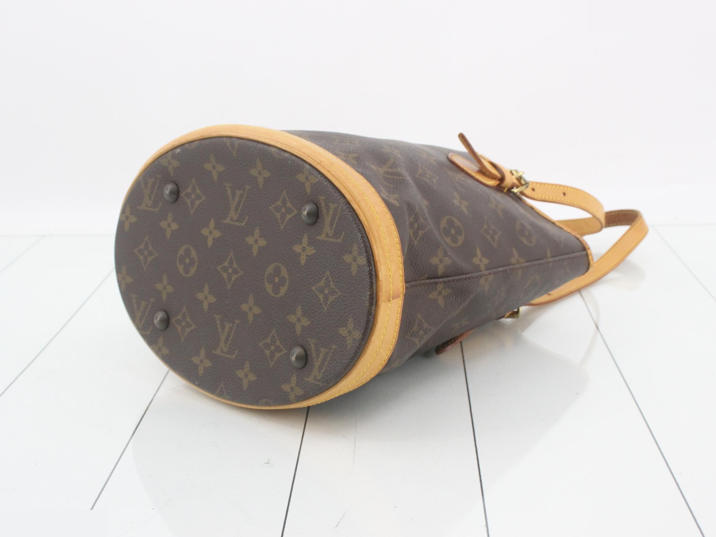 Bucket PM with pouch — view 6