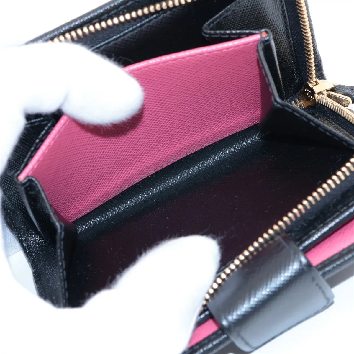 Saffiano Metal 1ML018 Leather Compact Wallet, Black — view 6
