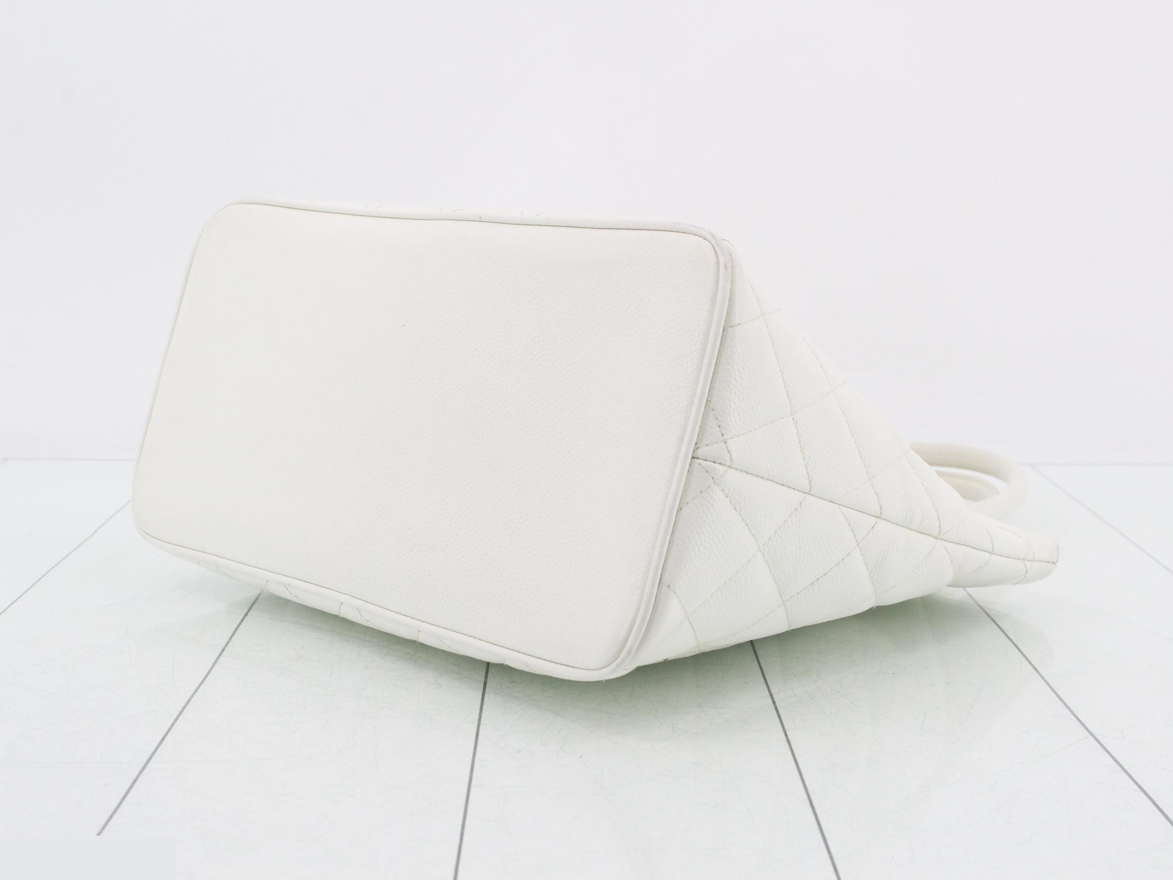 Reissue tote bag, caviar leather, model number 7. — view 6