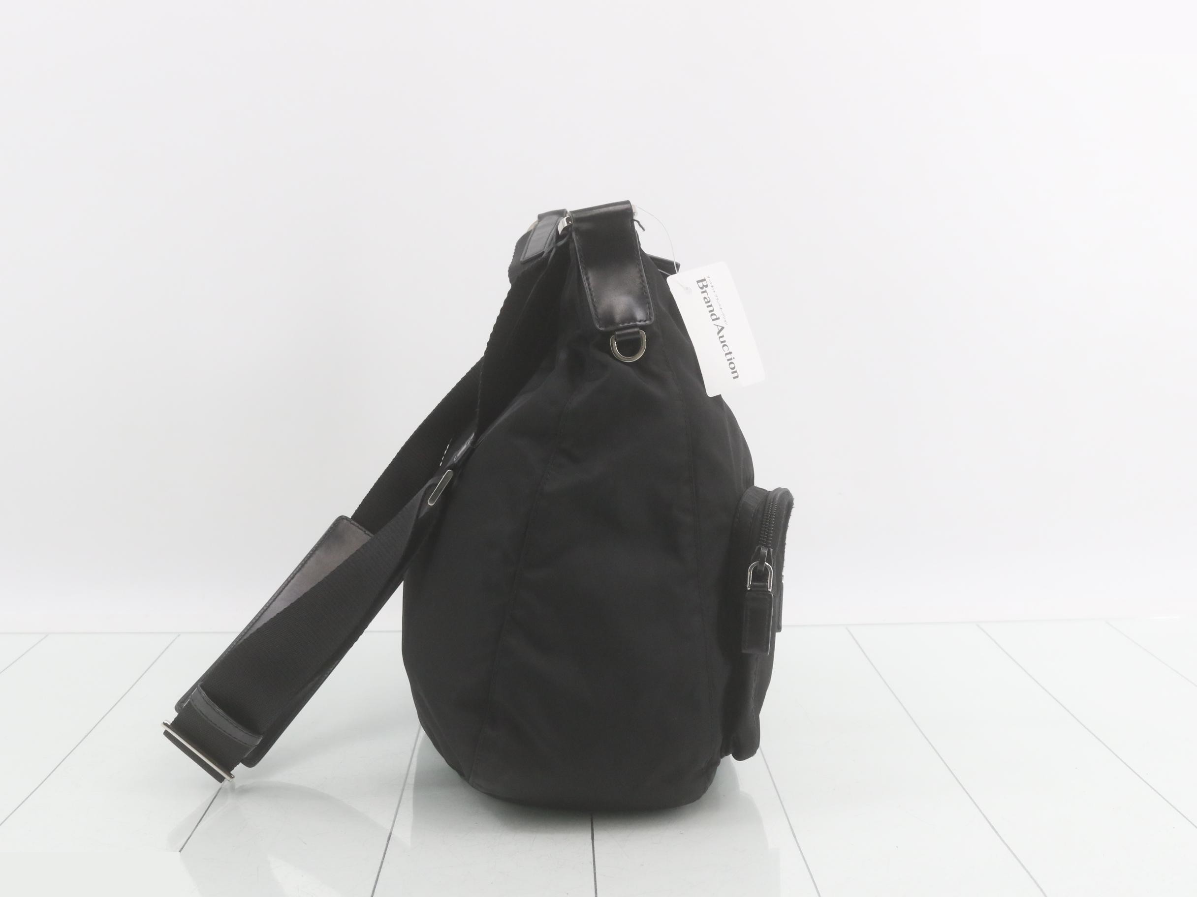 Nylon, black, cross-body, triangular plate — view 4